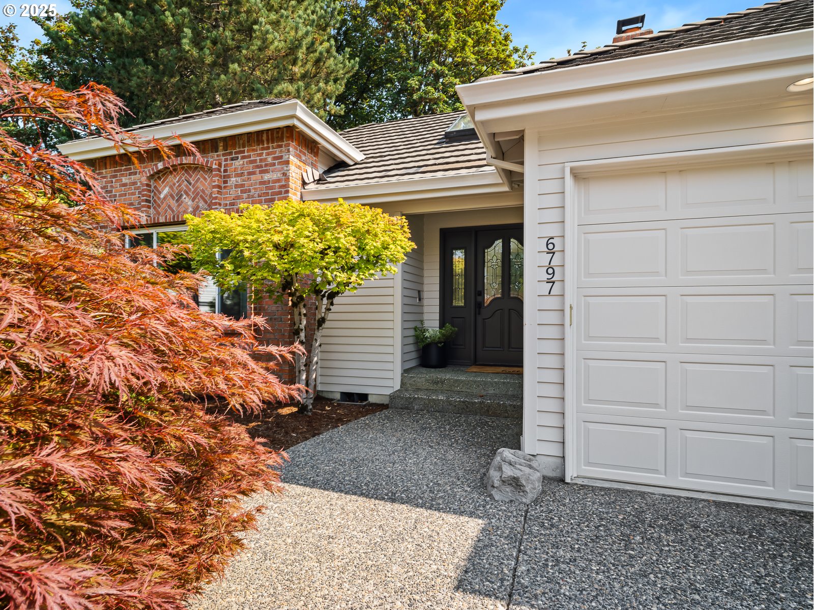 6797 SW FERNBROOK CT