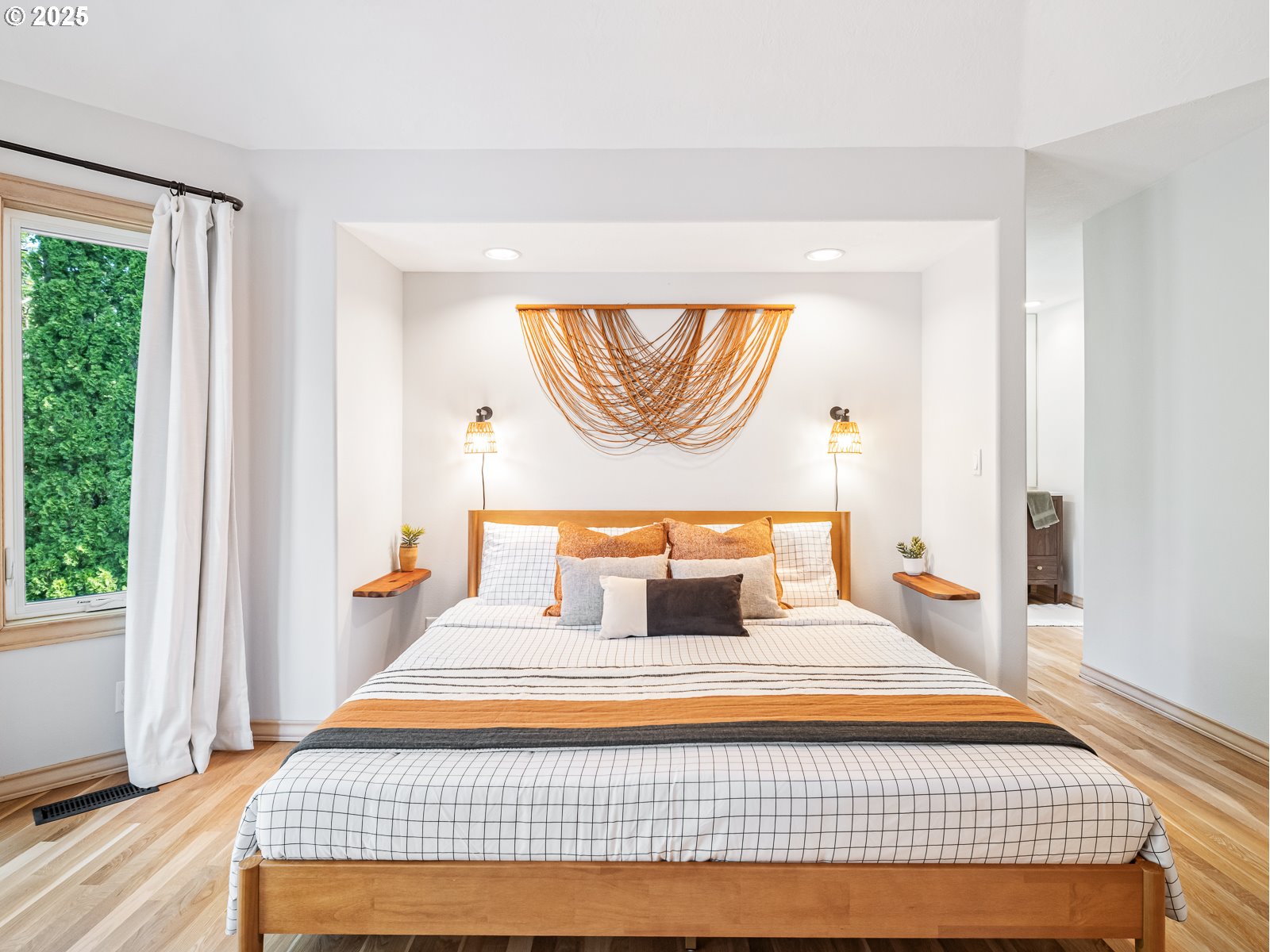 6797 SW FERNBROOK CT