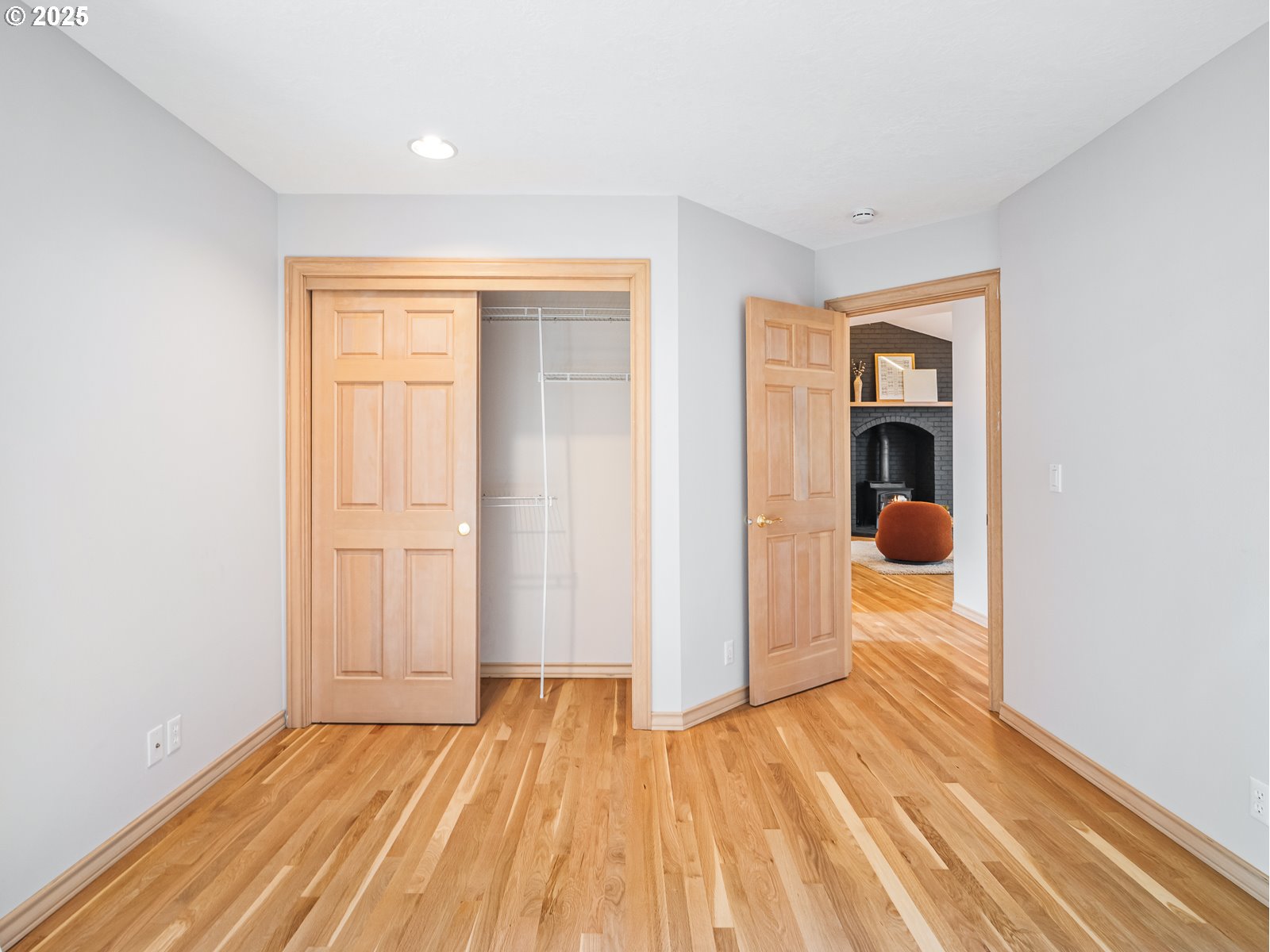 6797 SW FERNBROOK CT