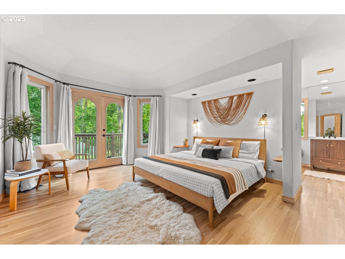 6797 SW FERNBROOK CT