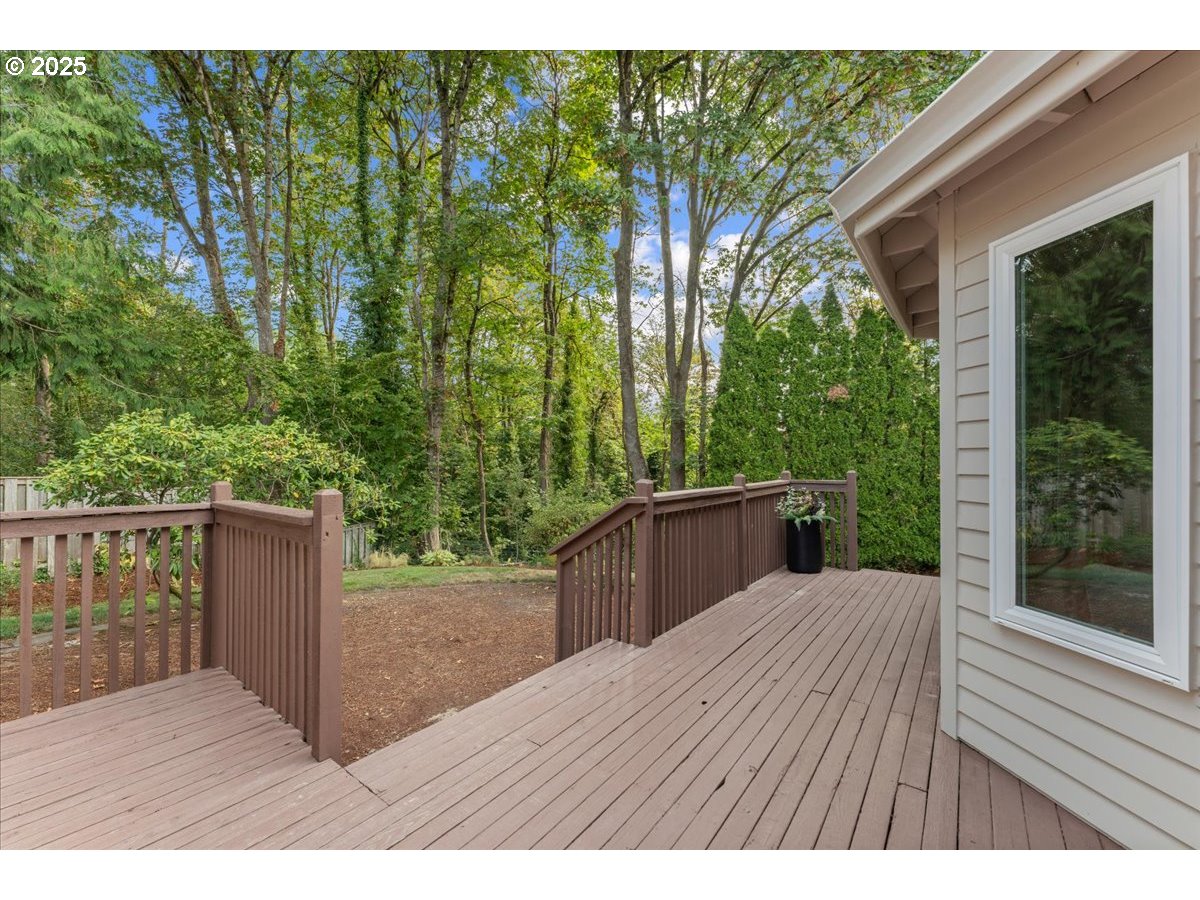 6797 SW FERNBROOK CT