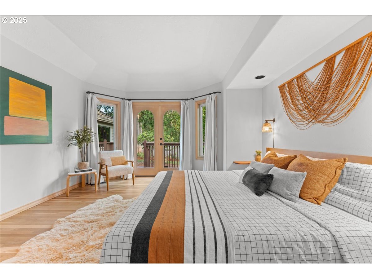 6797 SW FERNBROOK CT