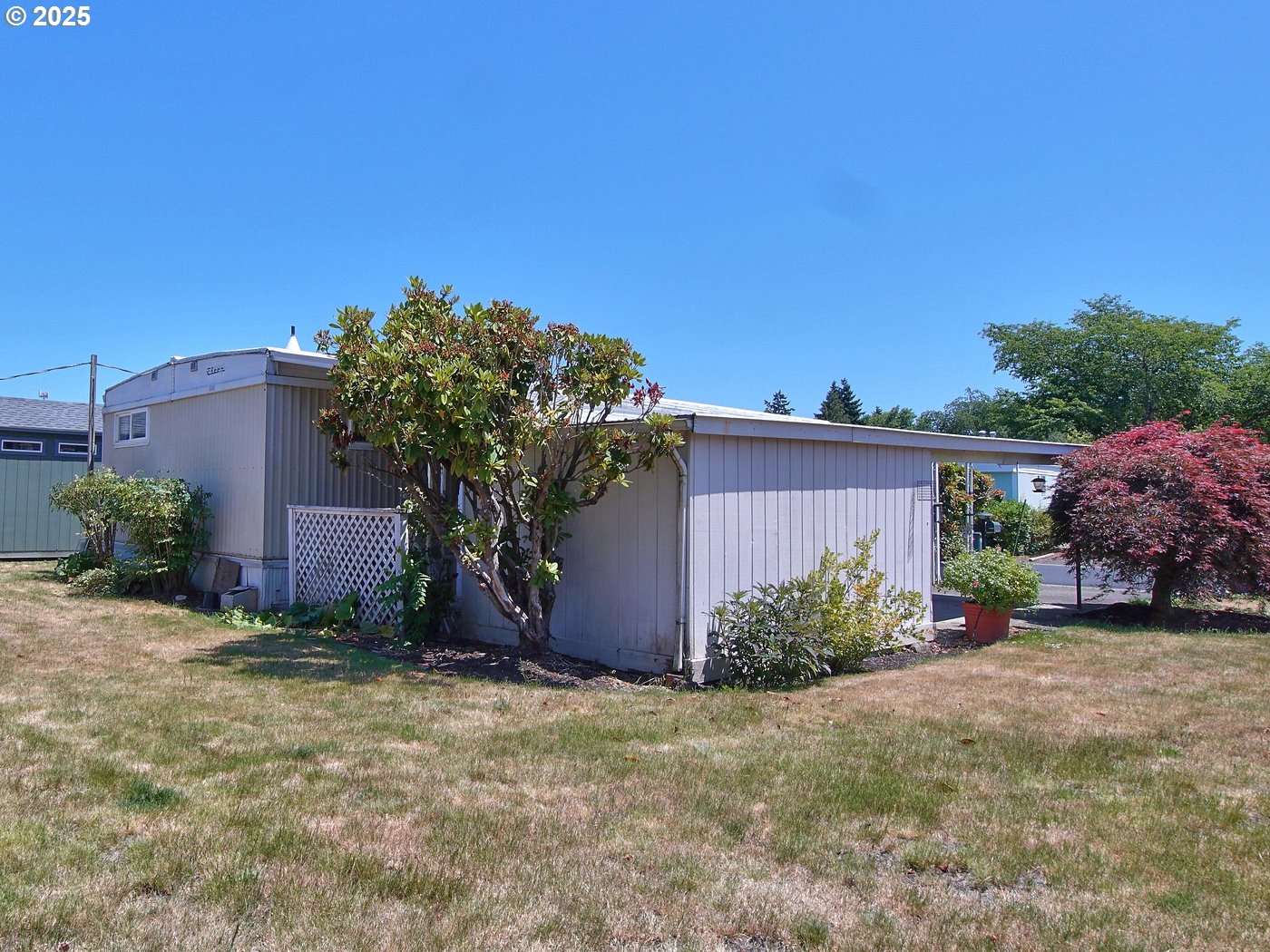 2681 SE River Rd RD 44