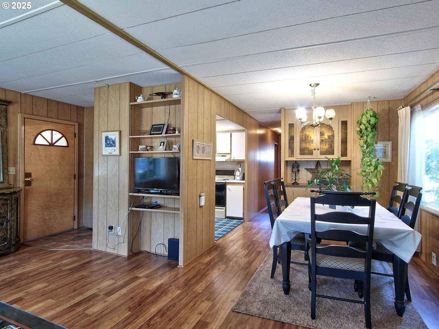 2681 SE River Rd RD 44