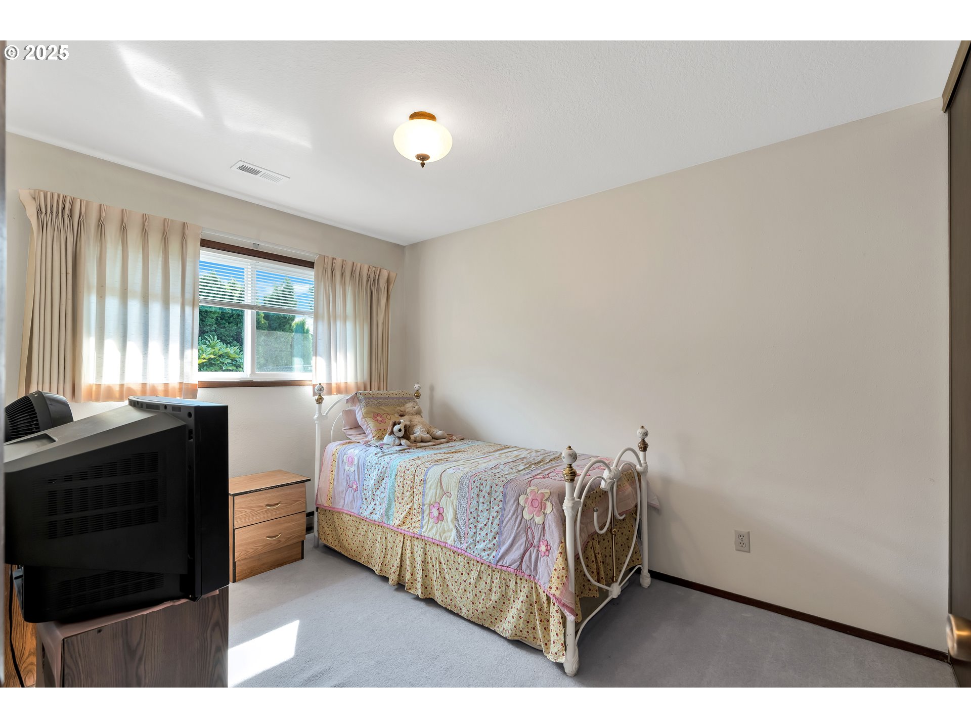 455 FIRST ST