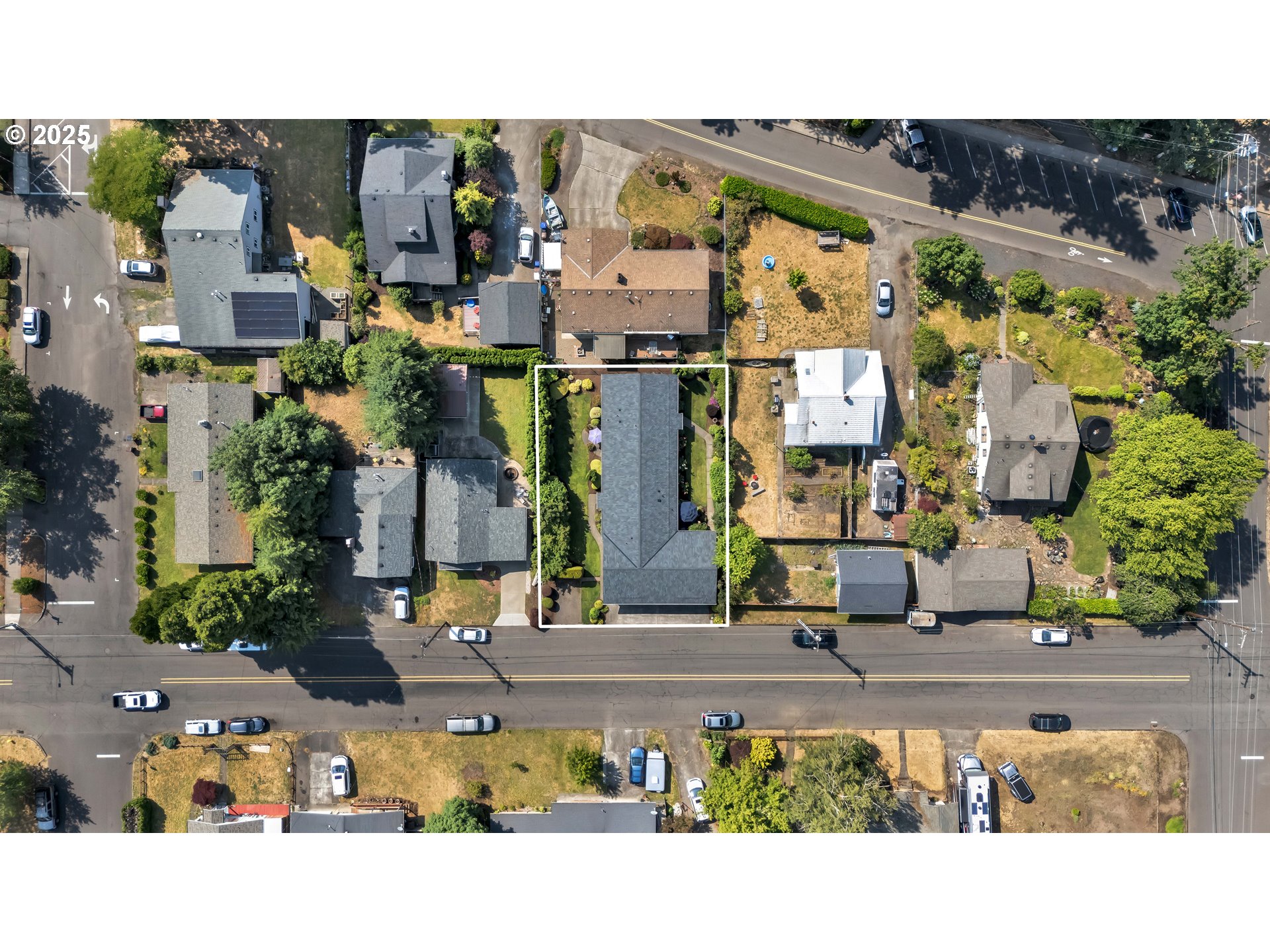 455 FIRST ST