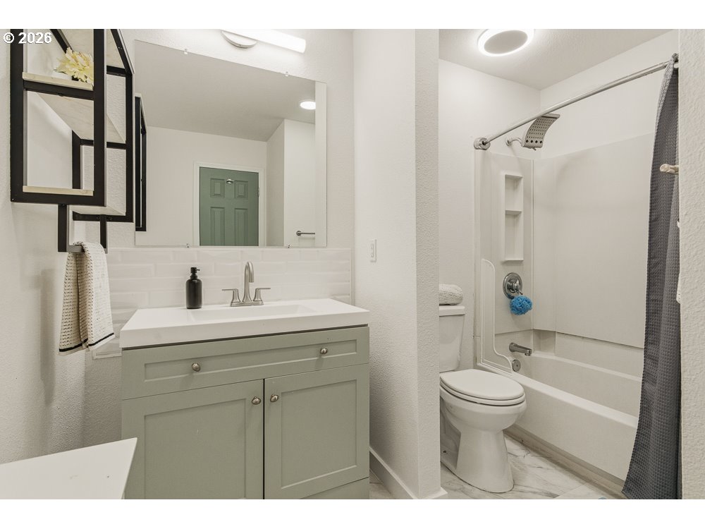 4364 SW DICKINSON ST 36