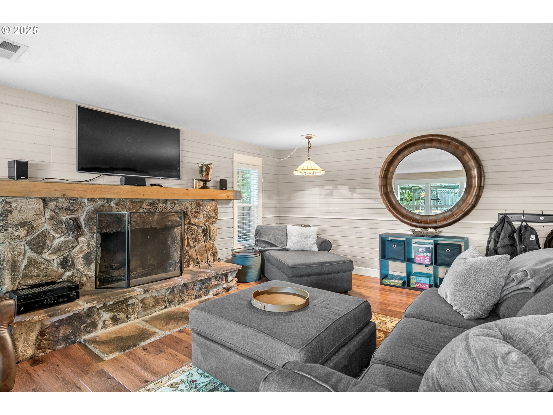 1101 RYAN CT