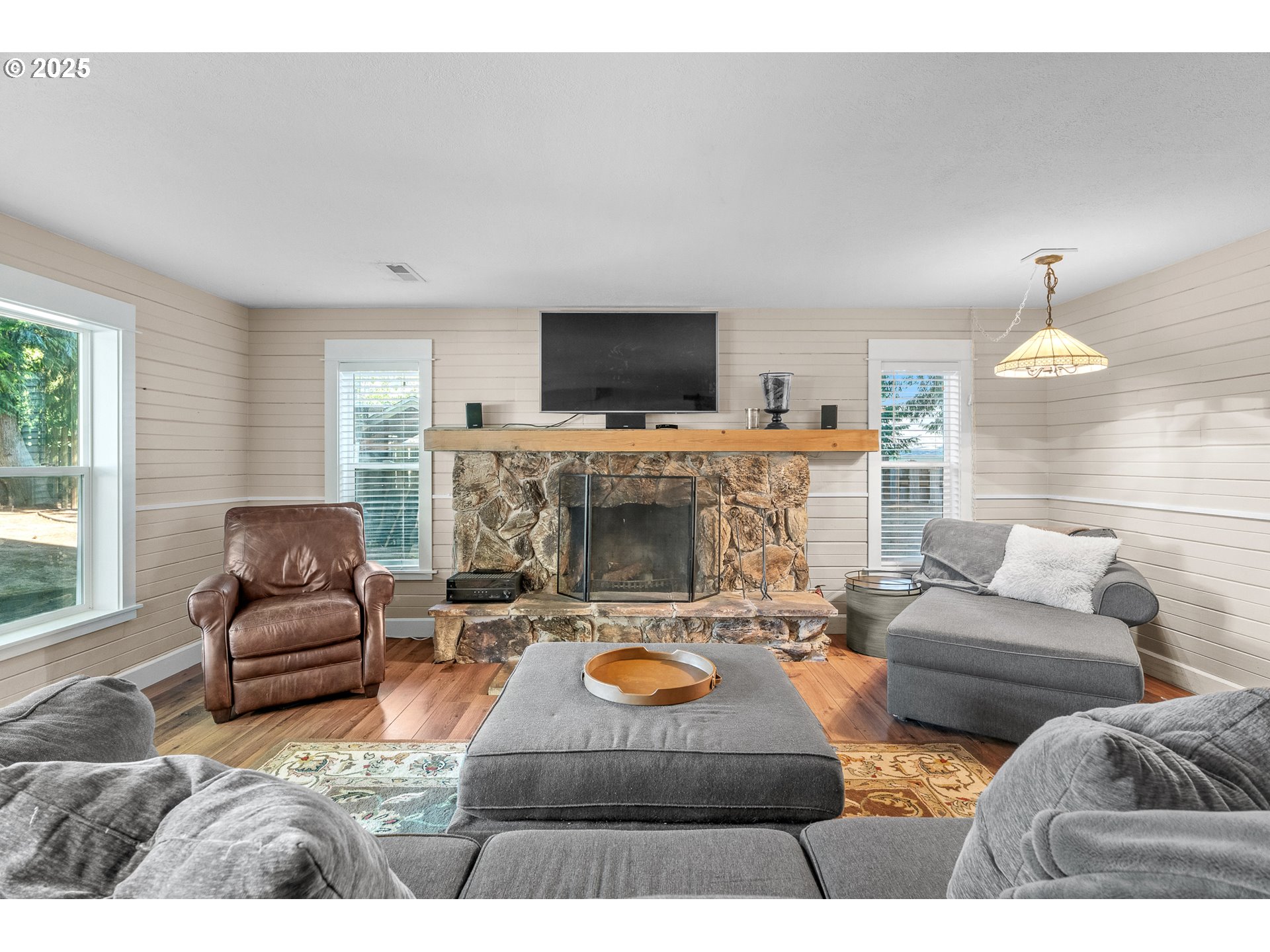 1101 RYAN CT
