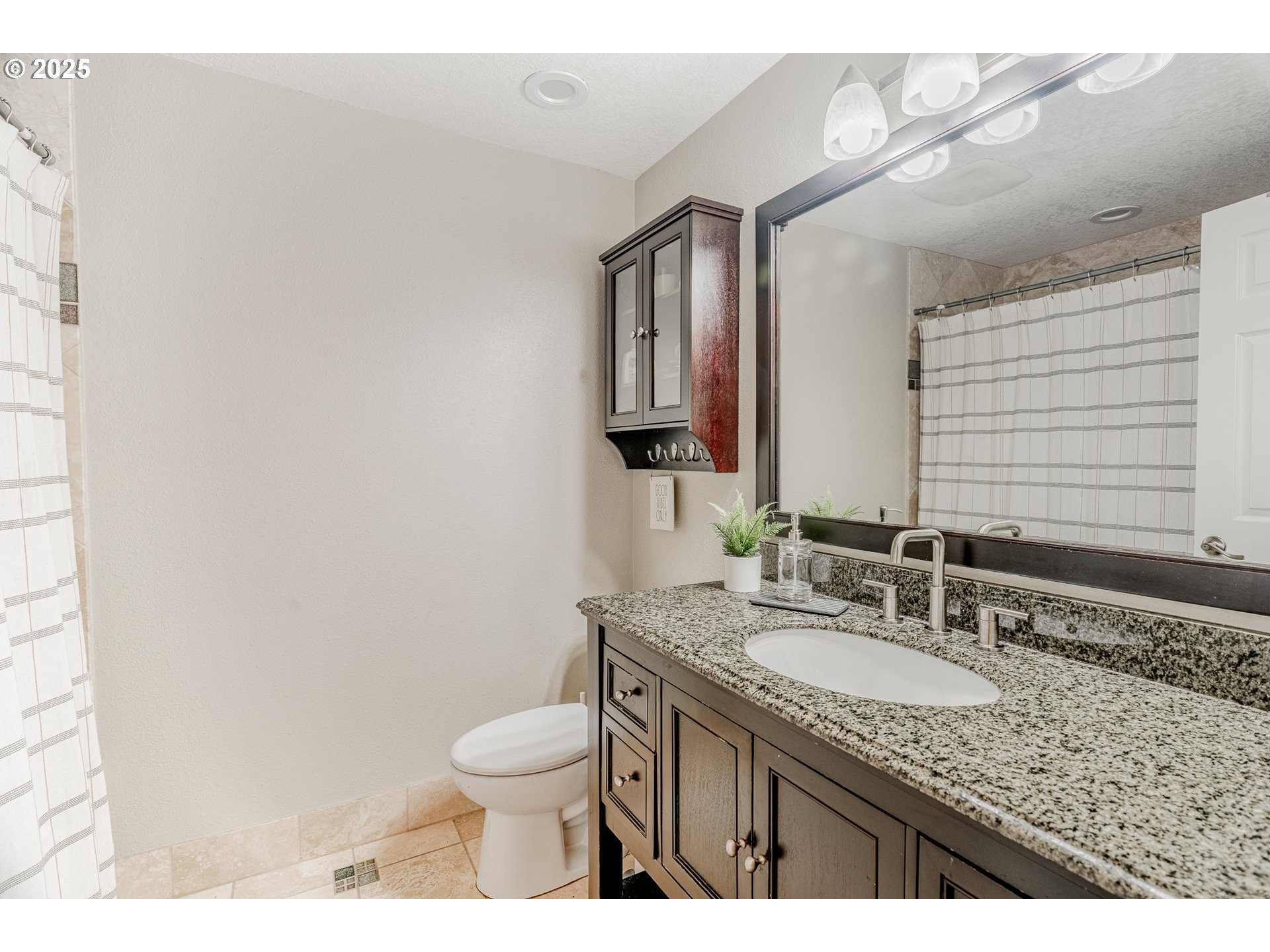 1101 RYAN CT