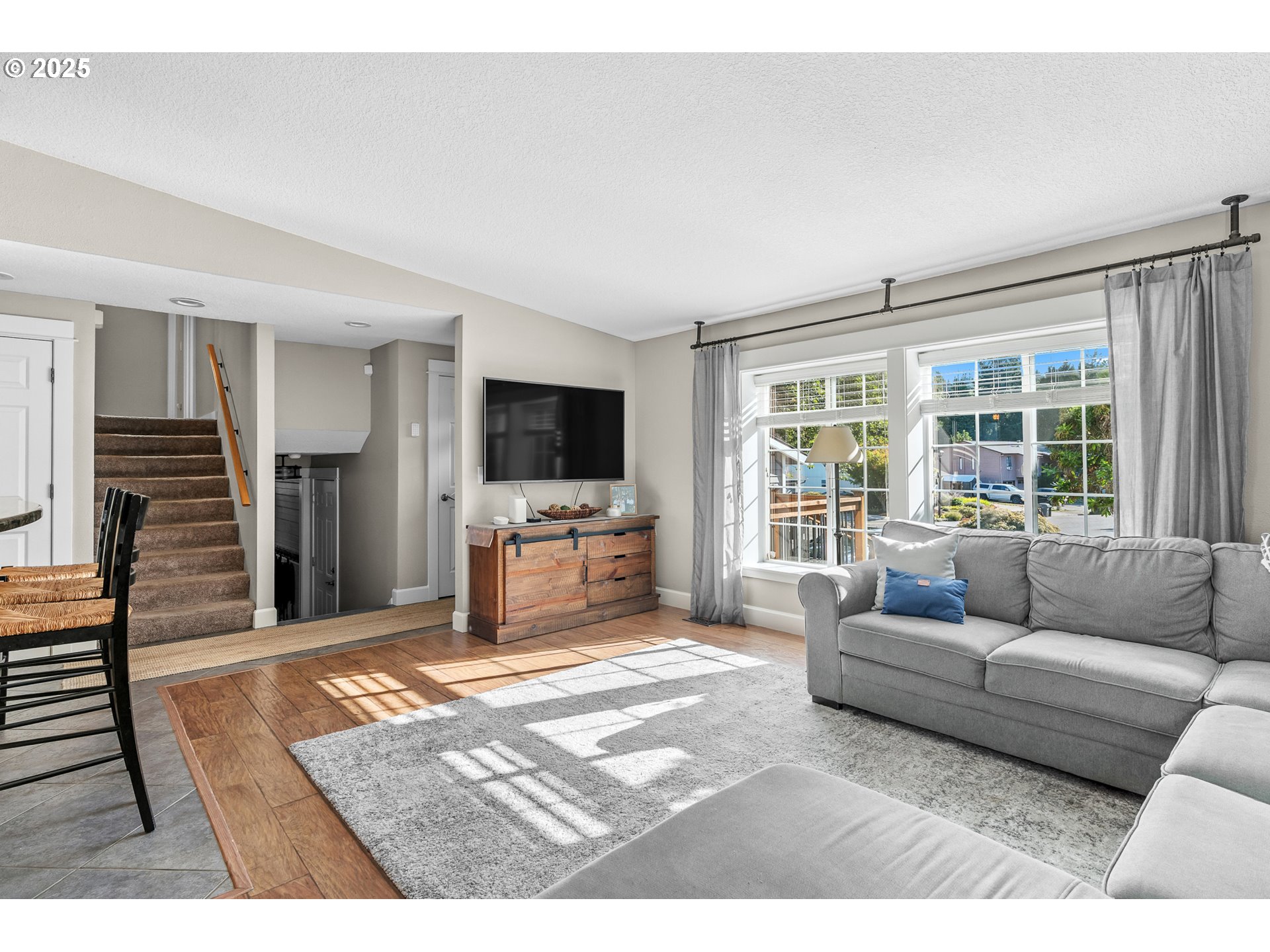 1101 RYAN CT