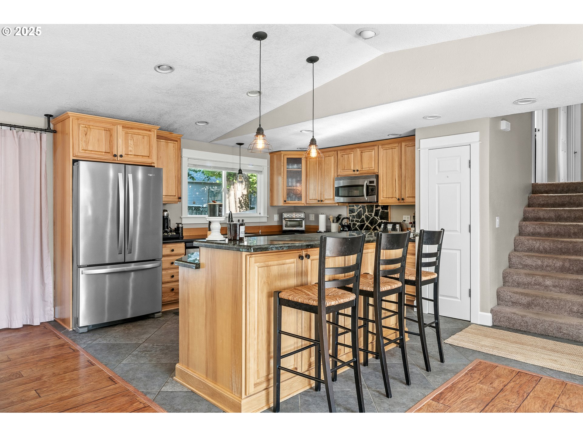 1101 RYAN CT