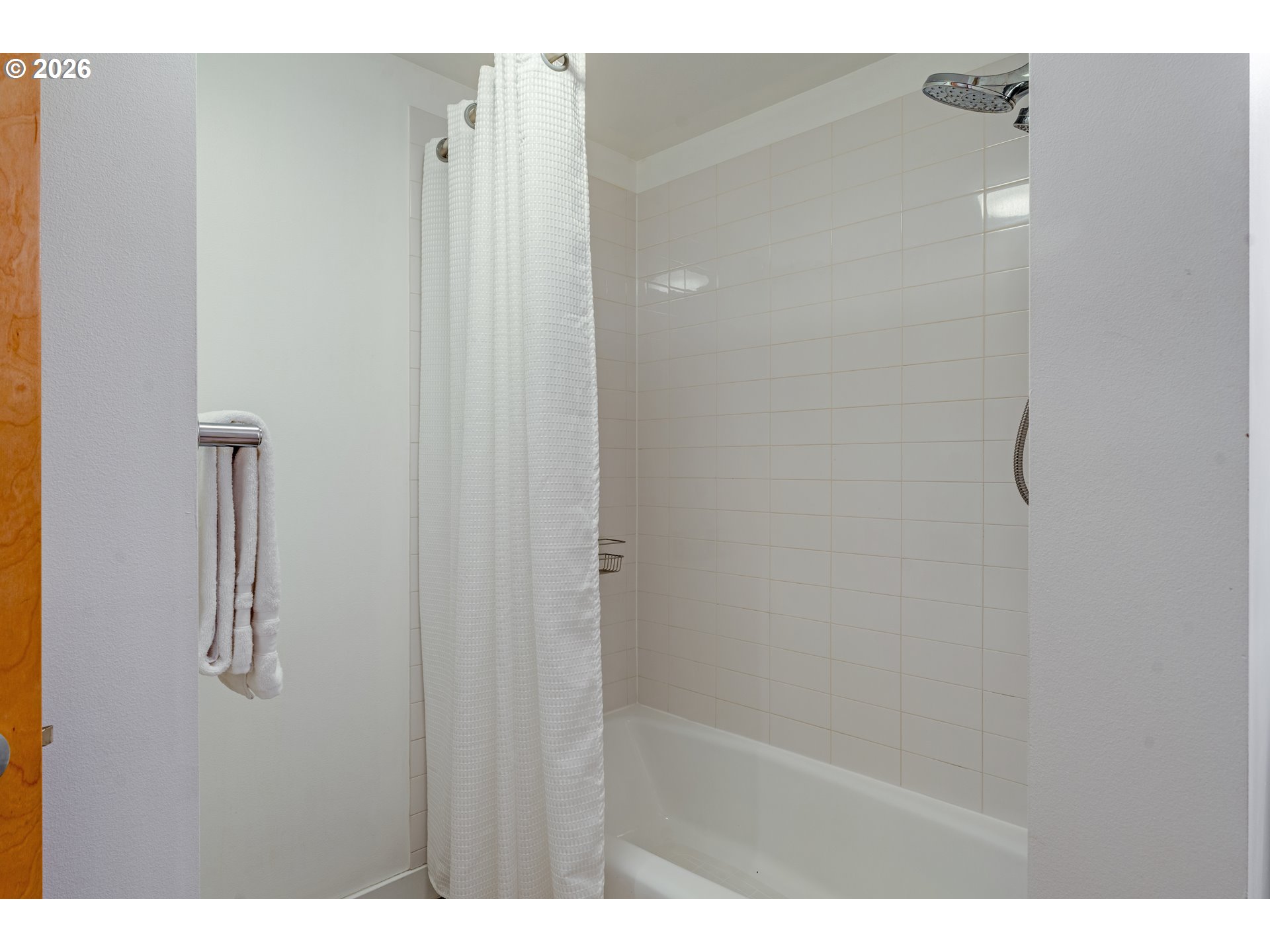 1030 NW JOHNSON ST 201