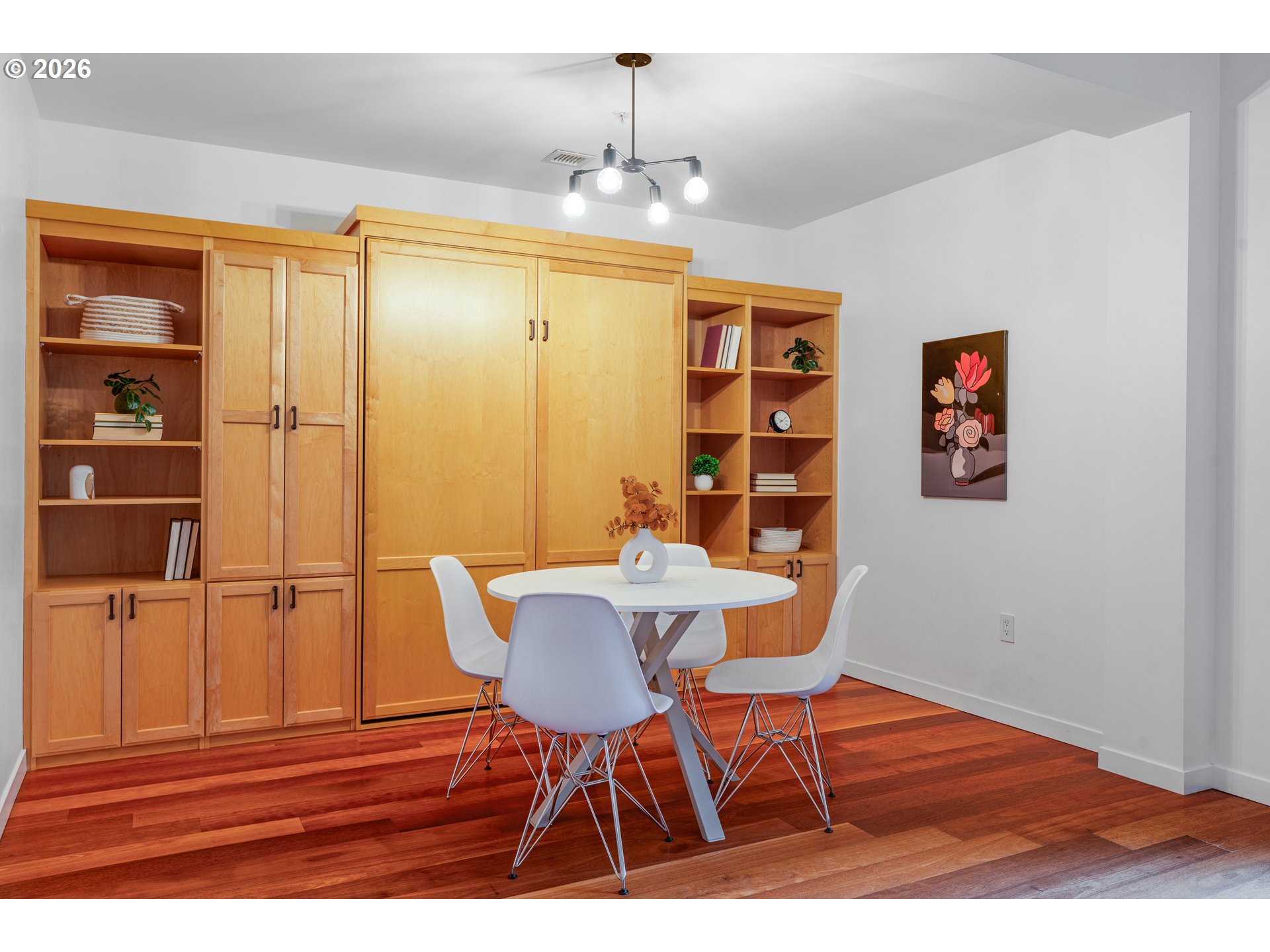 1030 NW JOHNSON ST 201