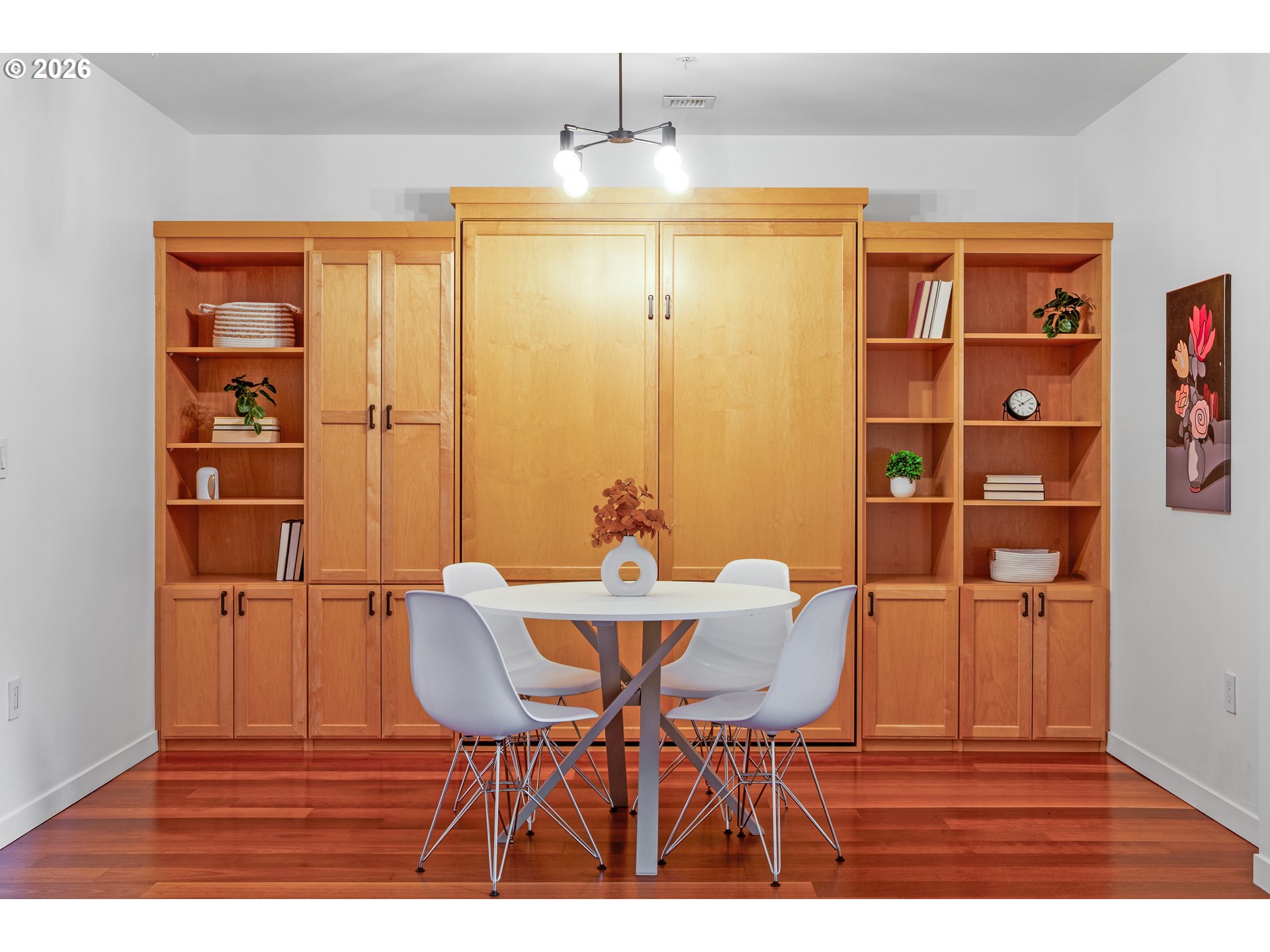 1030 NW JOHNSON ST 201