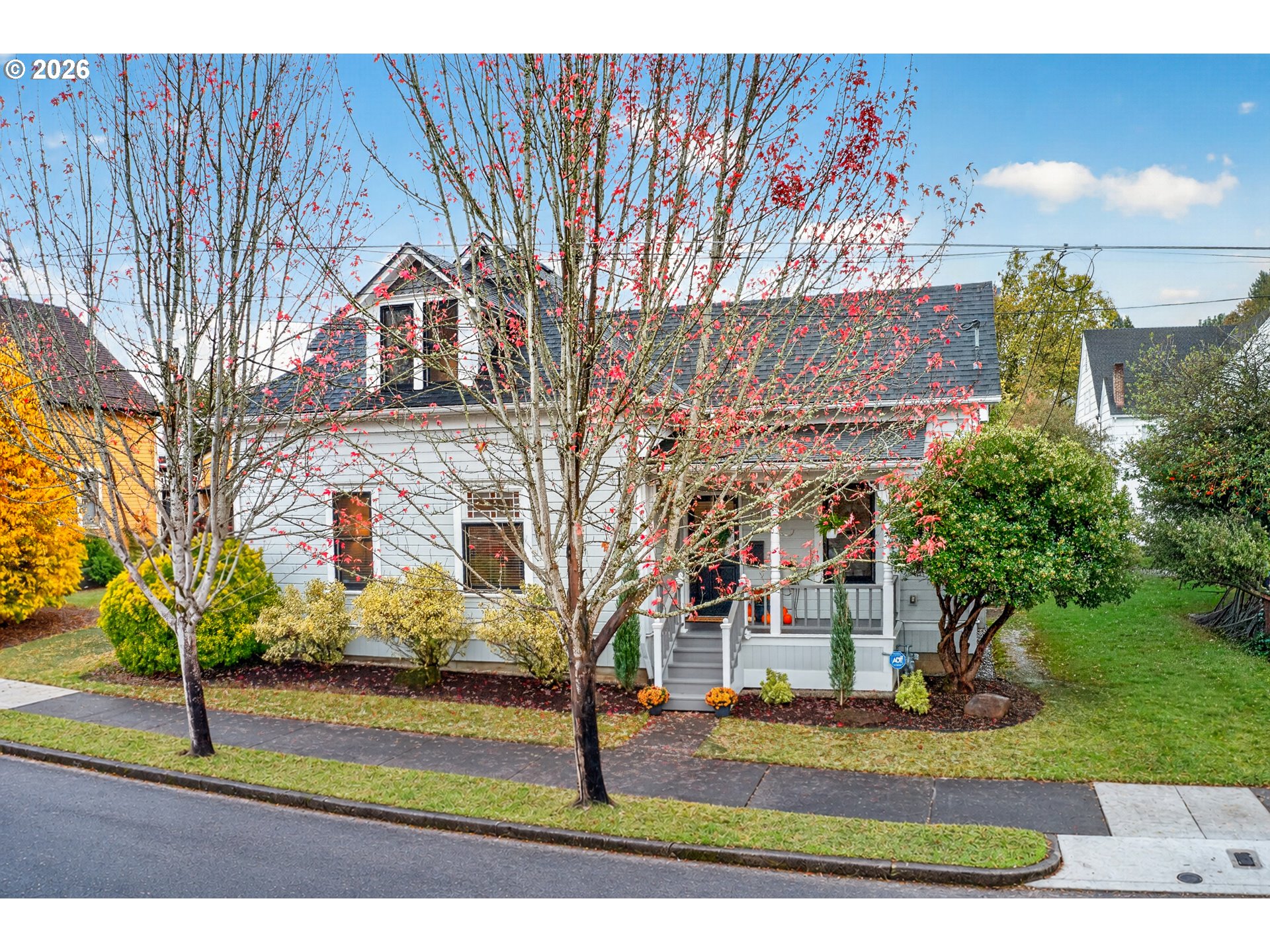 810 JQ ADAMS ST