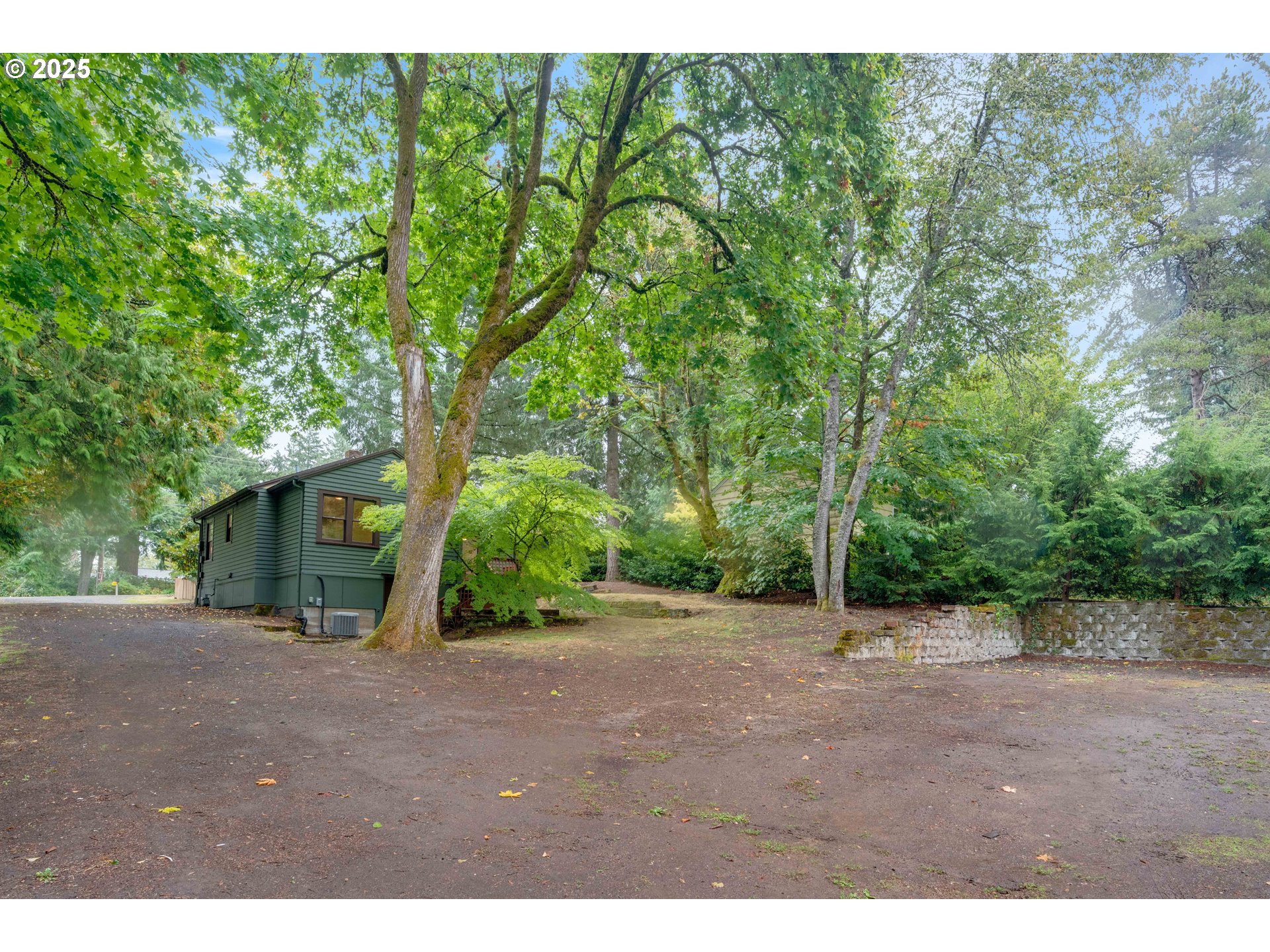 9939/9927 SW 25TH AVE