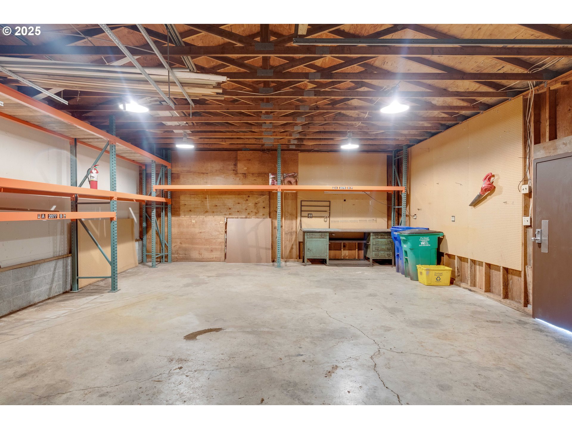9939/9927 SW 25TH AVE