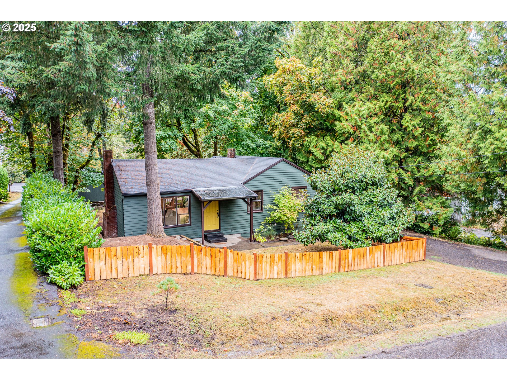 9939/9927 SW 25TH AVE