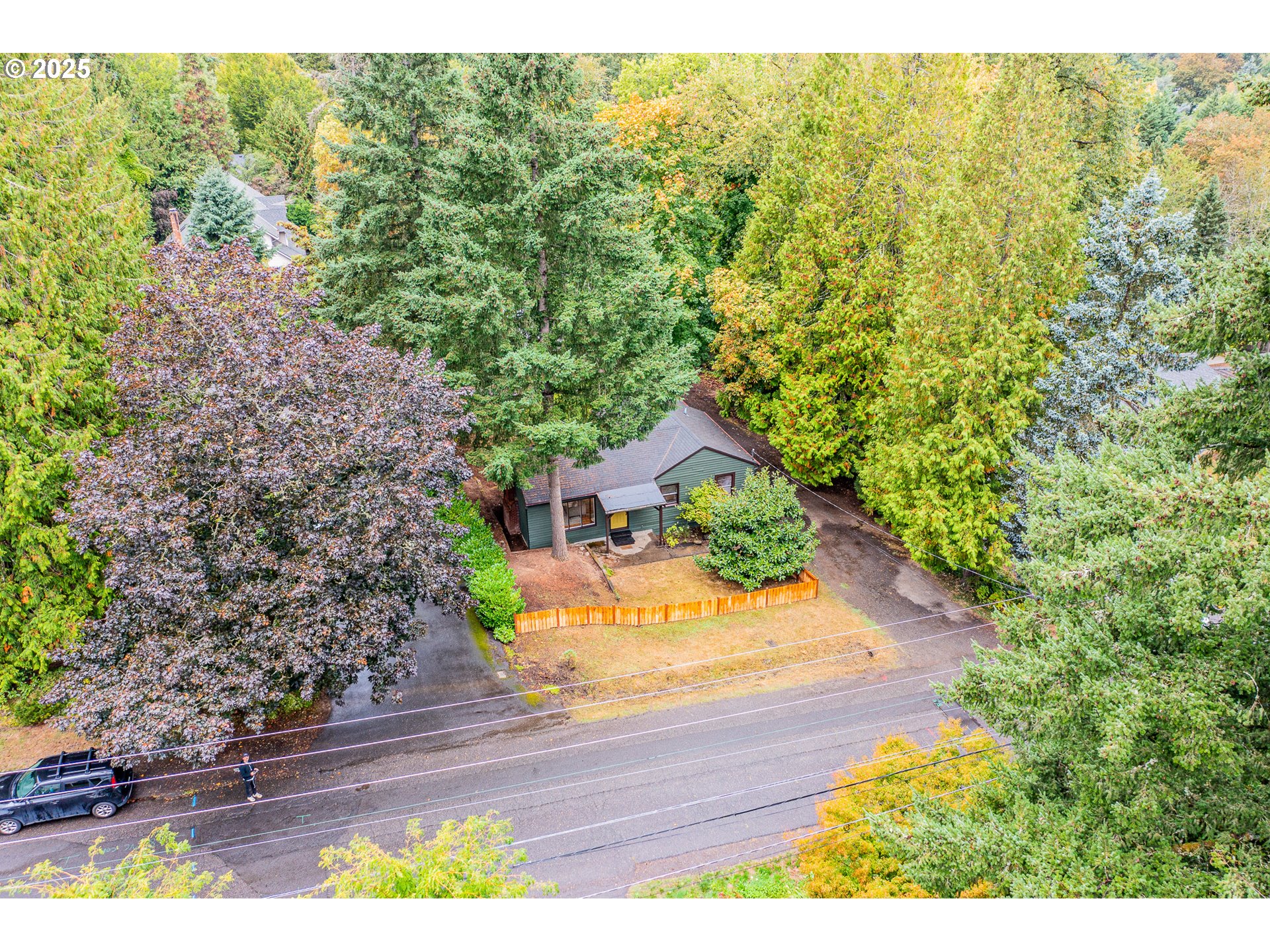 9939/9927 SW 25TH AVE