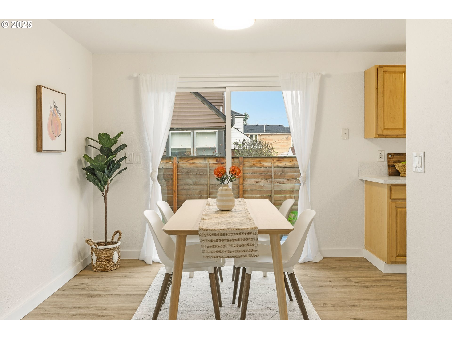 6414 NE CLEVELAND AVE