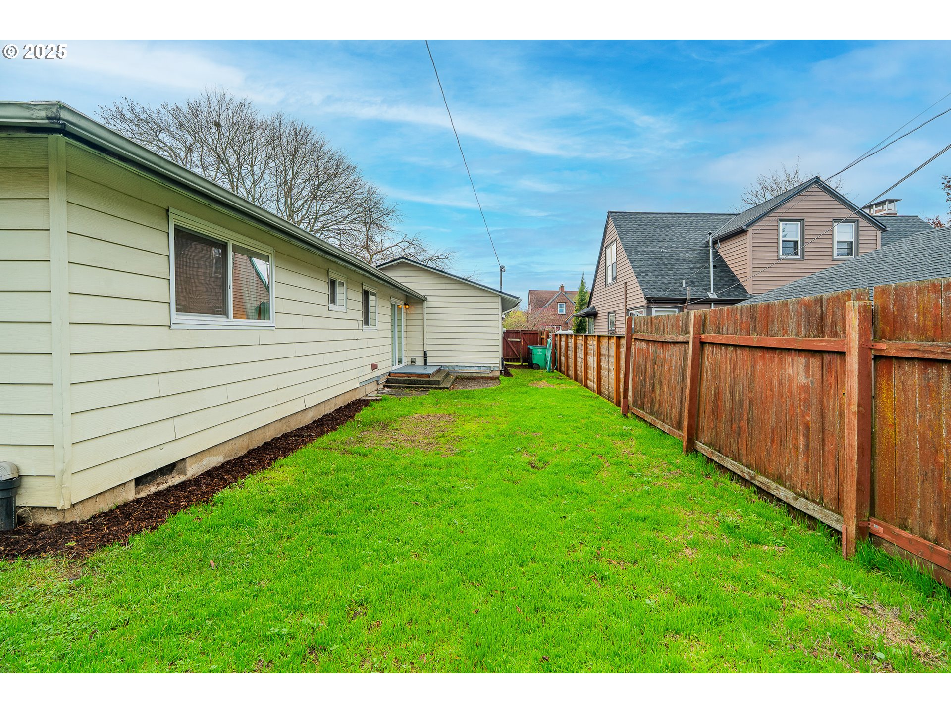 6414 NE CLEVELAND AVE