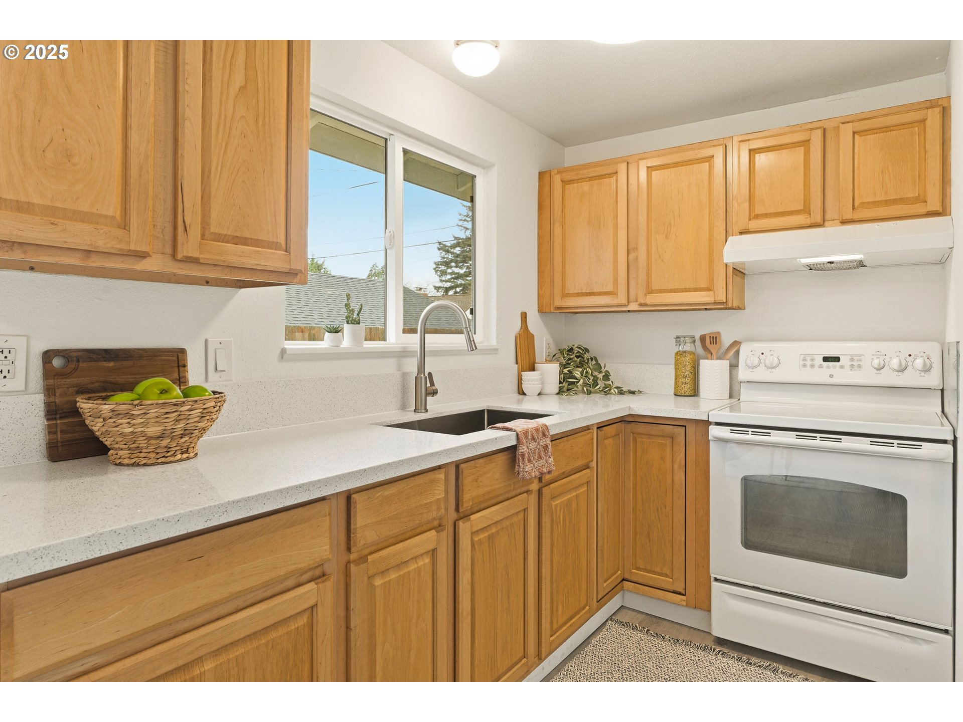 6414 NE CLEVELAND AVE