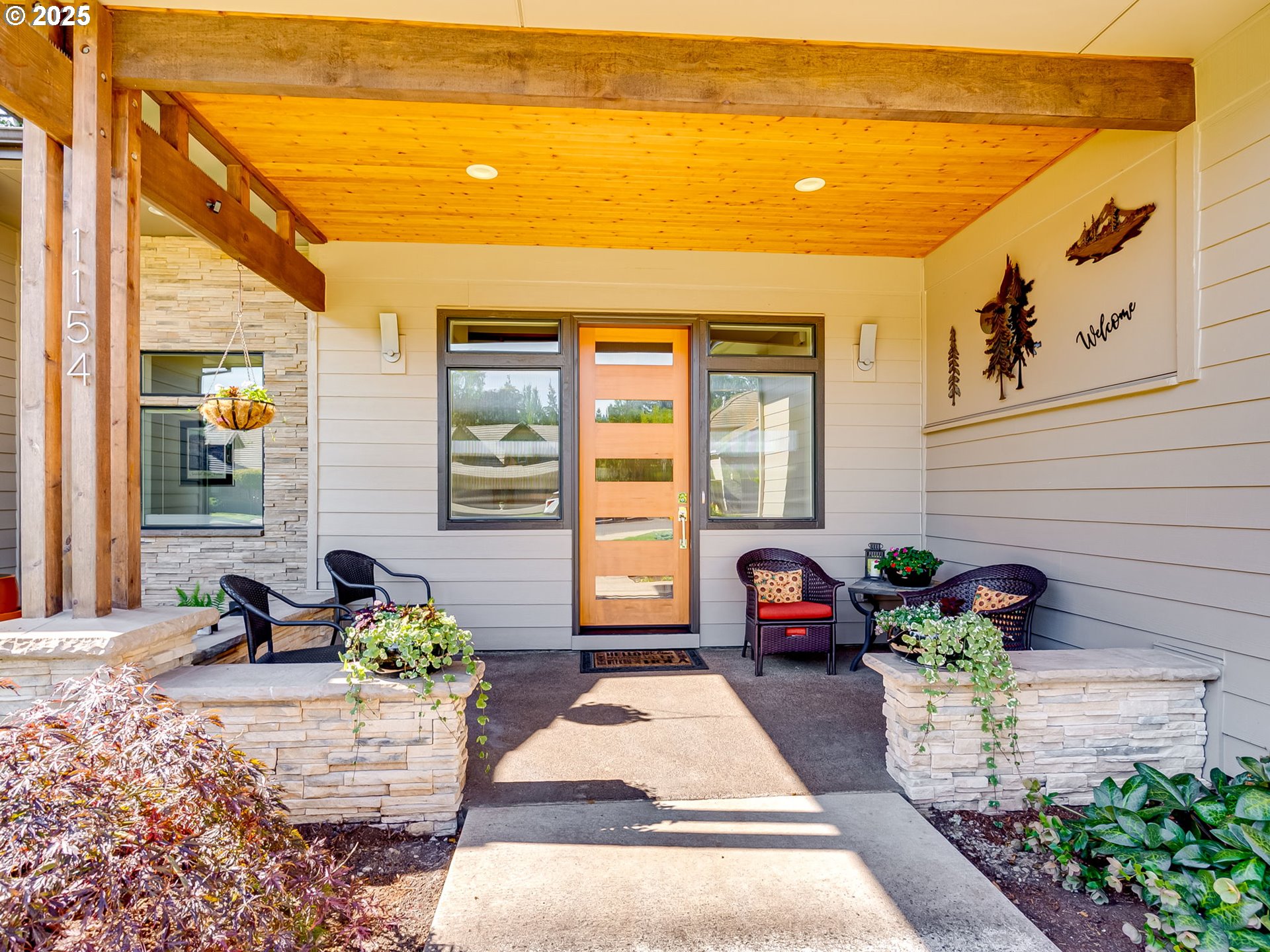 1154 SW Russ LN, McMinnville