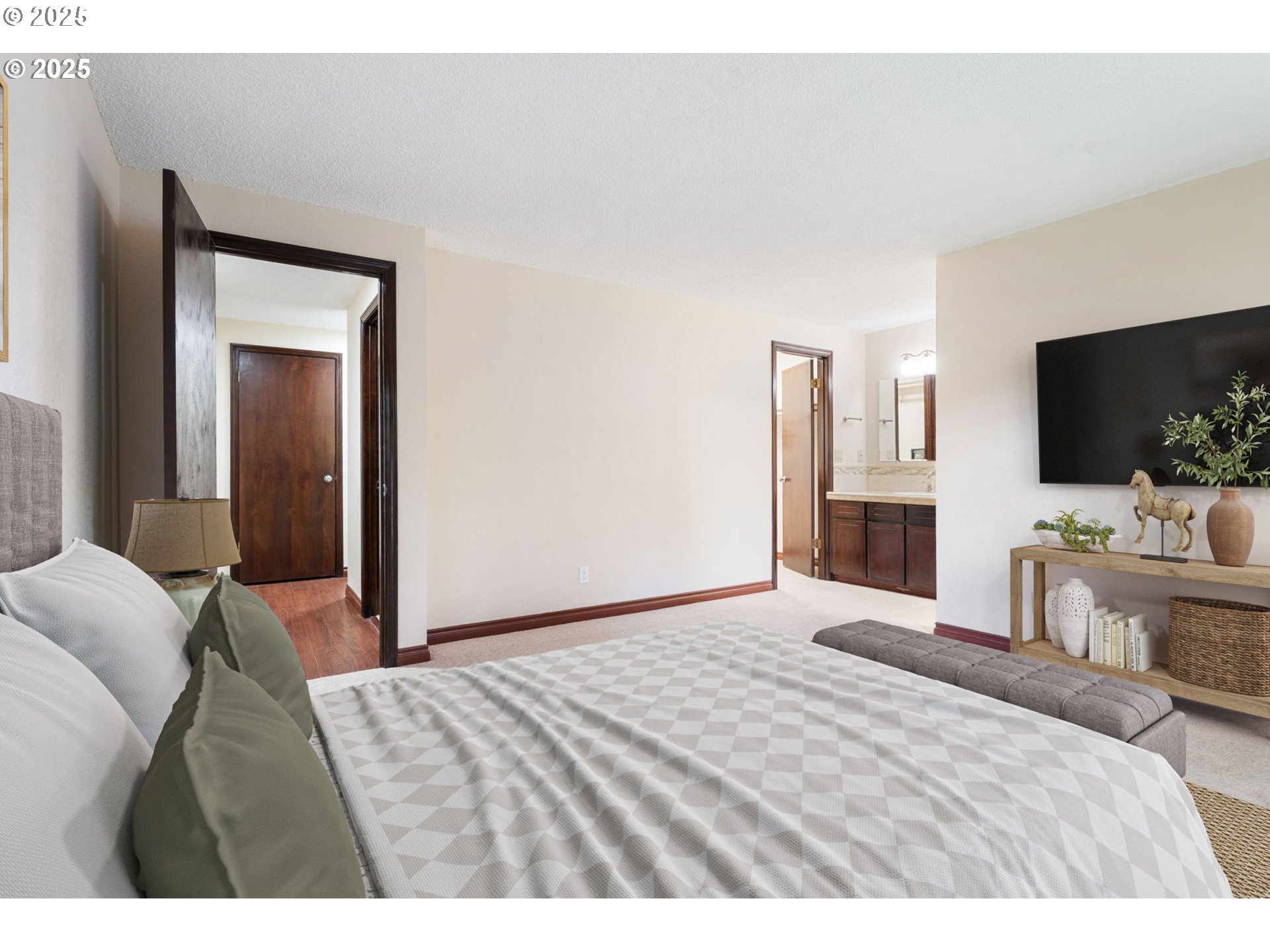 10640 SW BLACK DIAMOND WAY