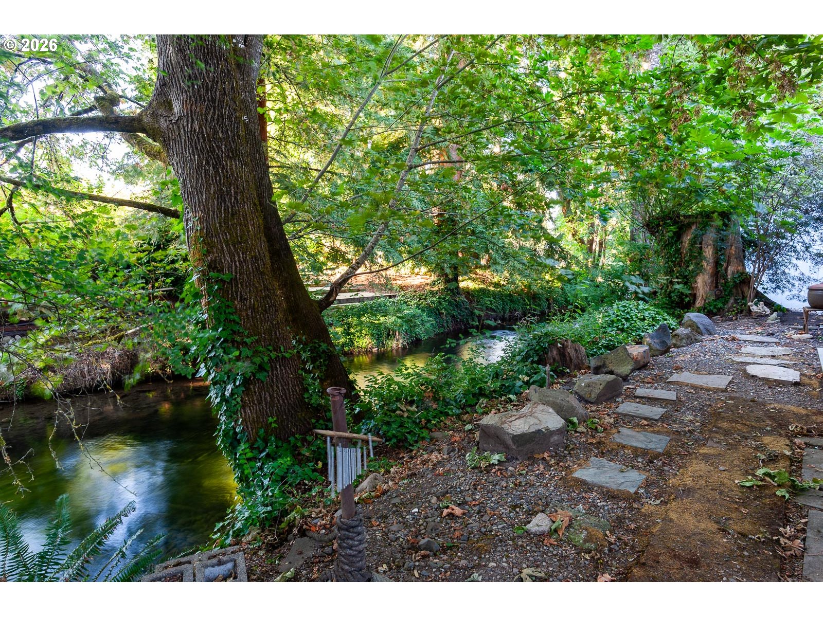 525 MILL STREAM WOODS
