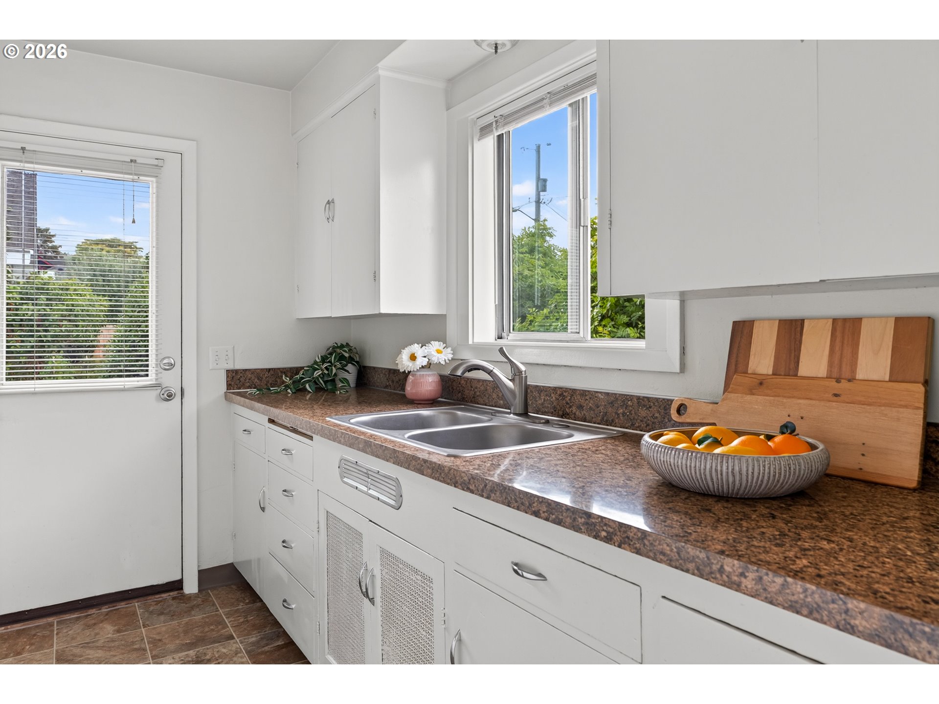 1250 SE 46TH AVE