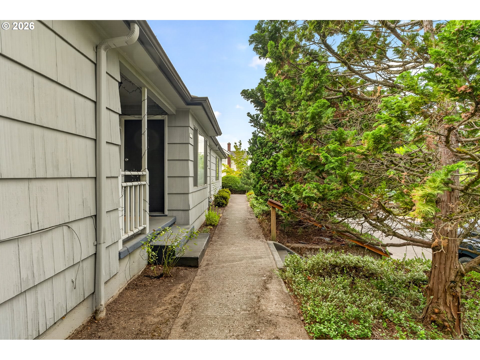 1250 SE 46TH AVE