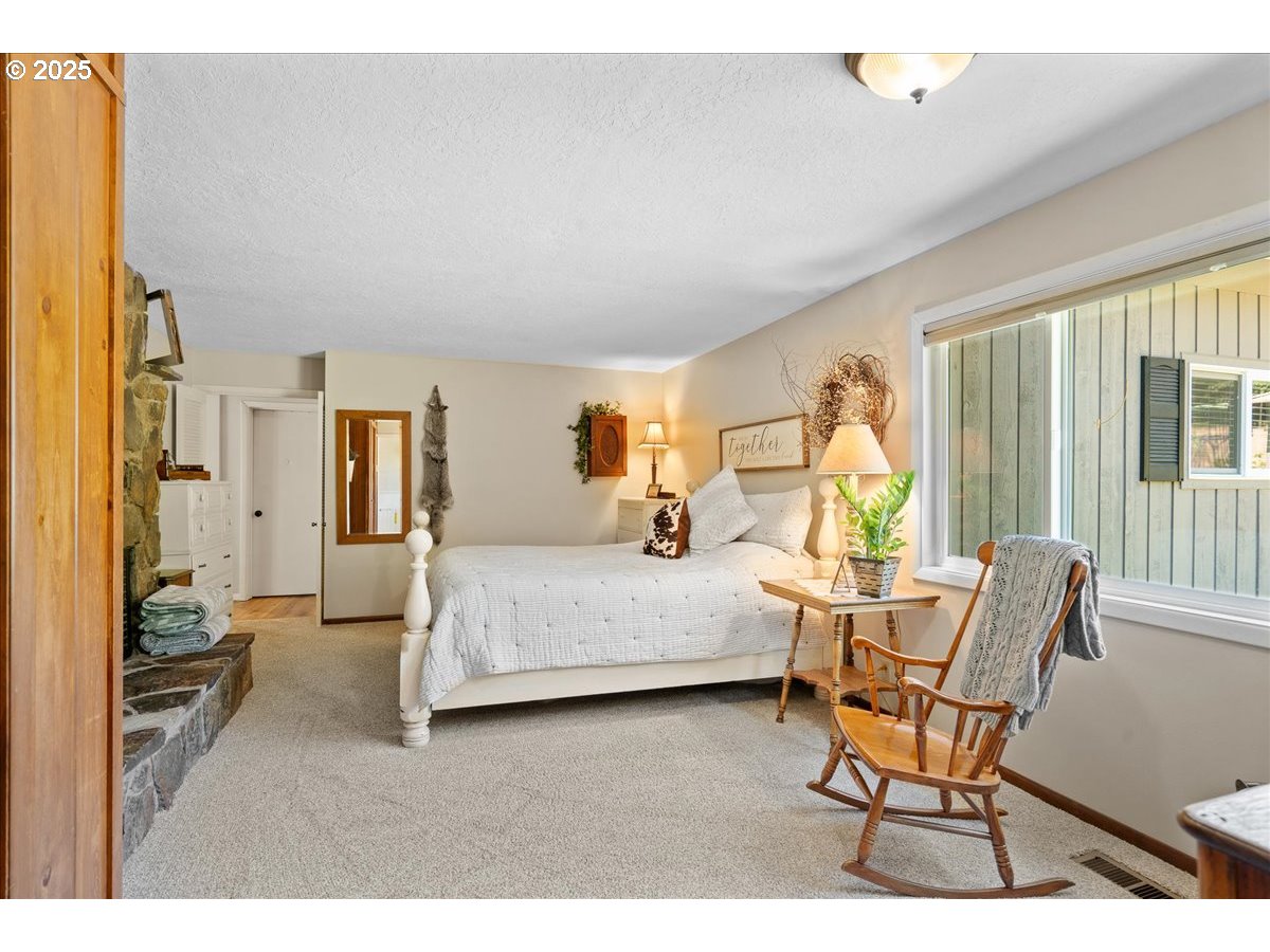 29555 S BEAVERCREEK RD