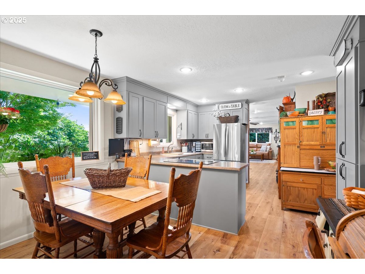 29555 S BEAVERCREEK RD