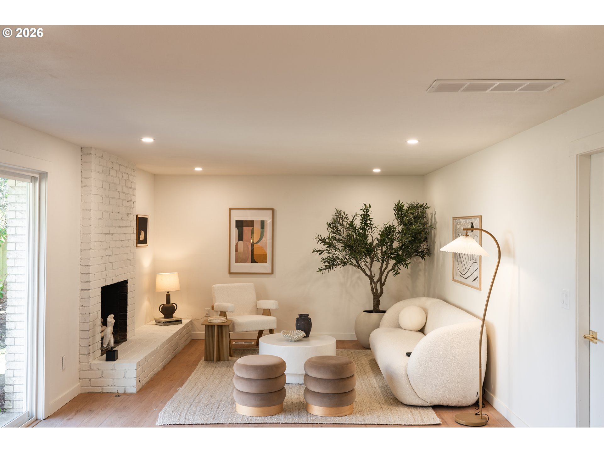 2573 SE MEADOW LARK DR