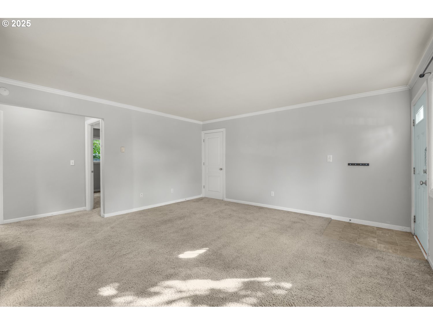 7007 N BURLINGTON AVE 10