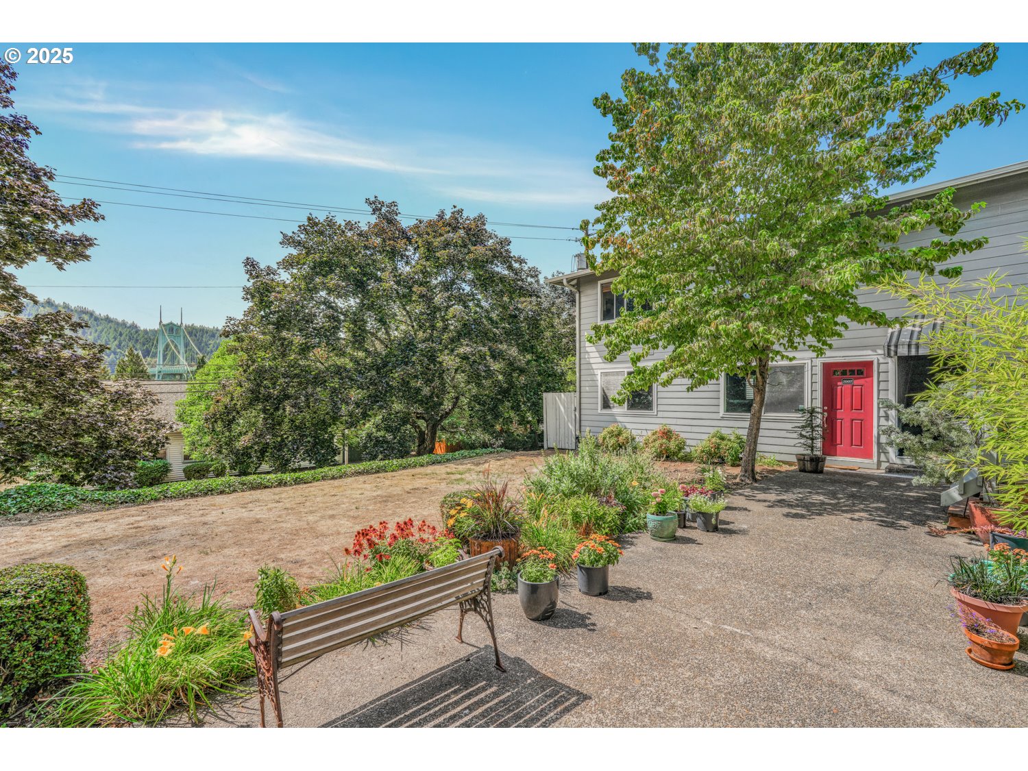 7007 N BURLINGTON AVE 10