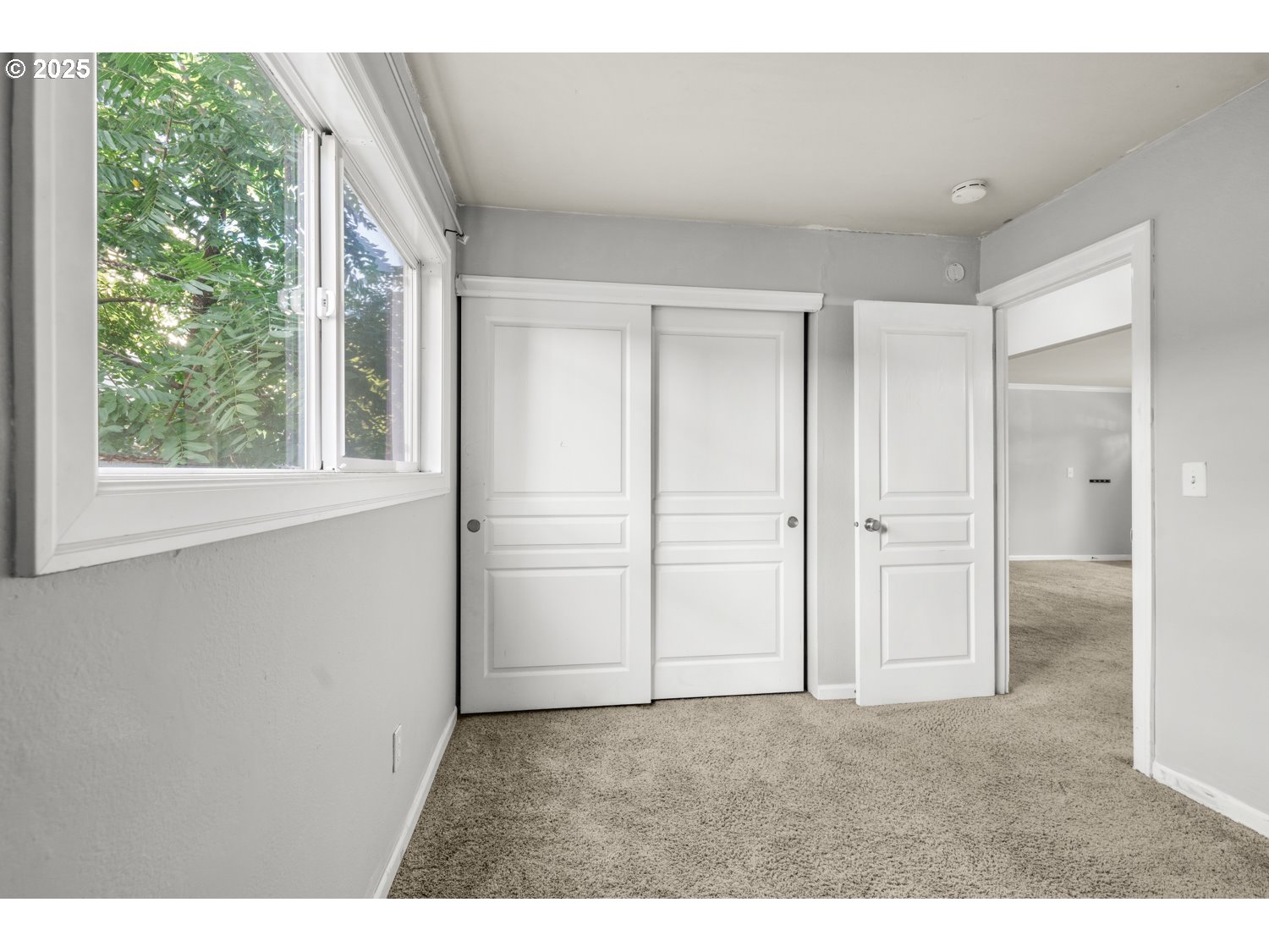 7007 N BURLINGTON AVE 10