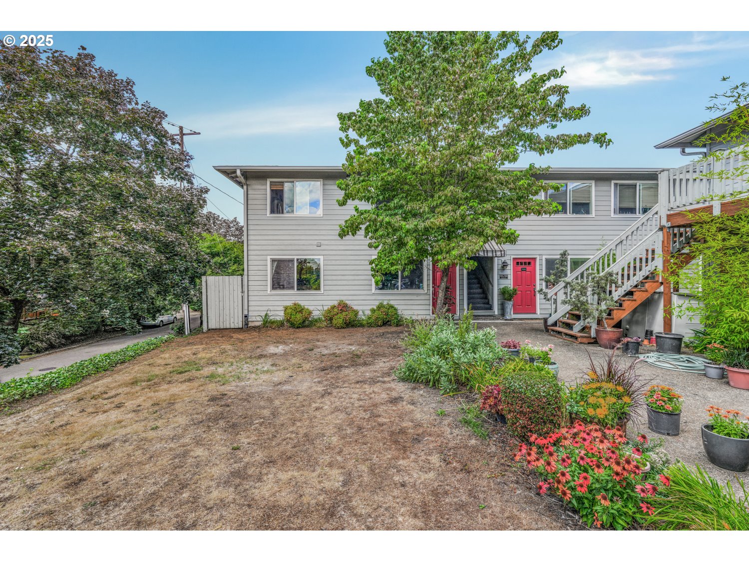 7007 N BURLINGTON AVE 10