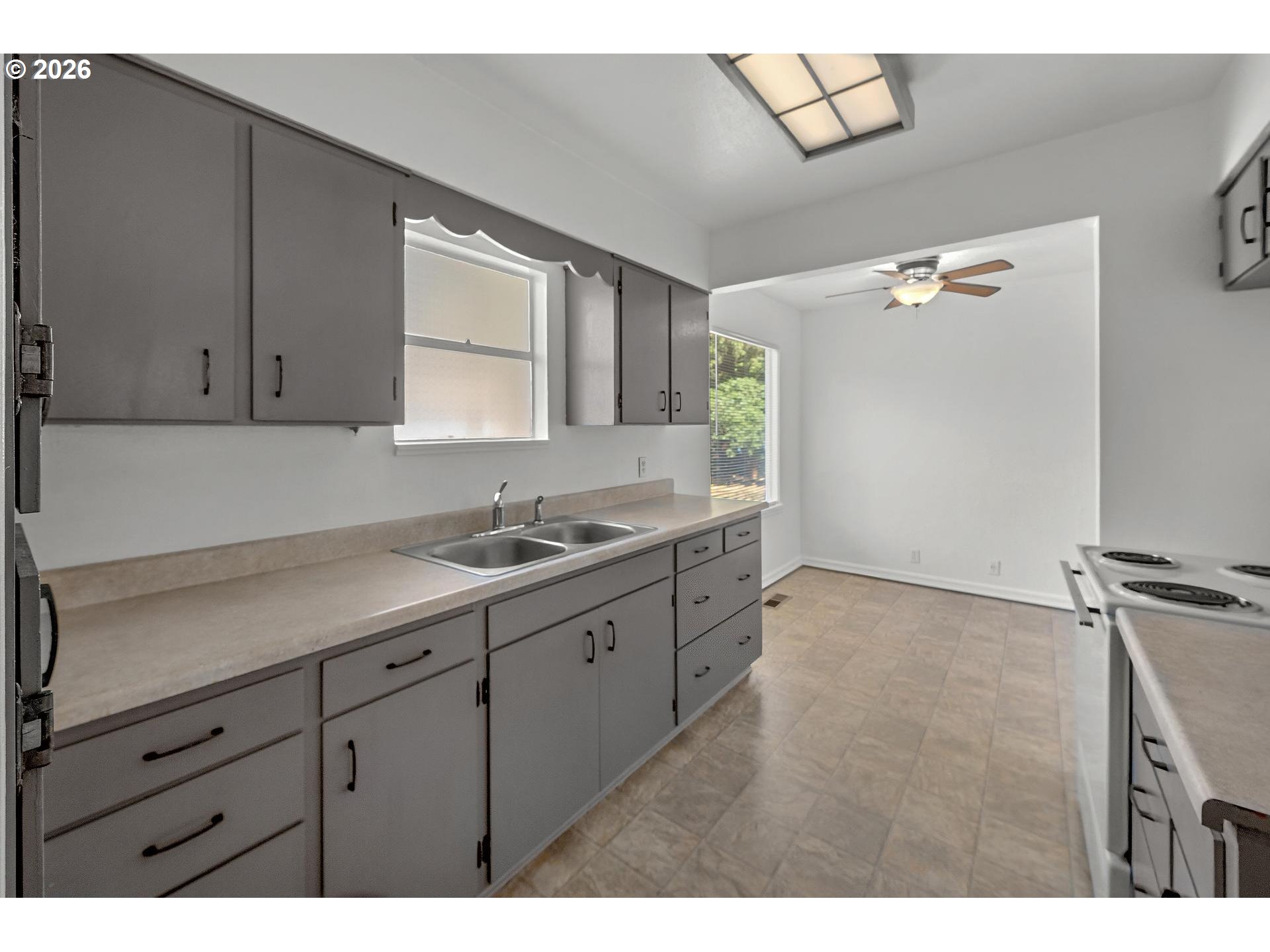 1745 SE 176TH AVE
