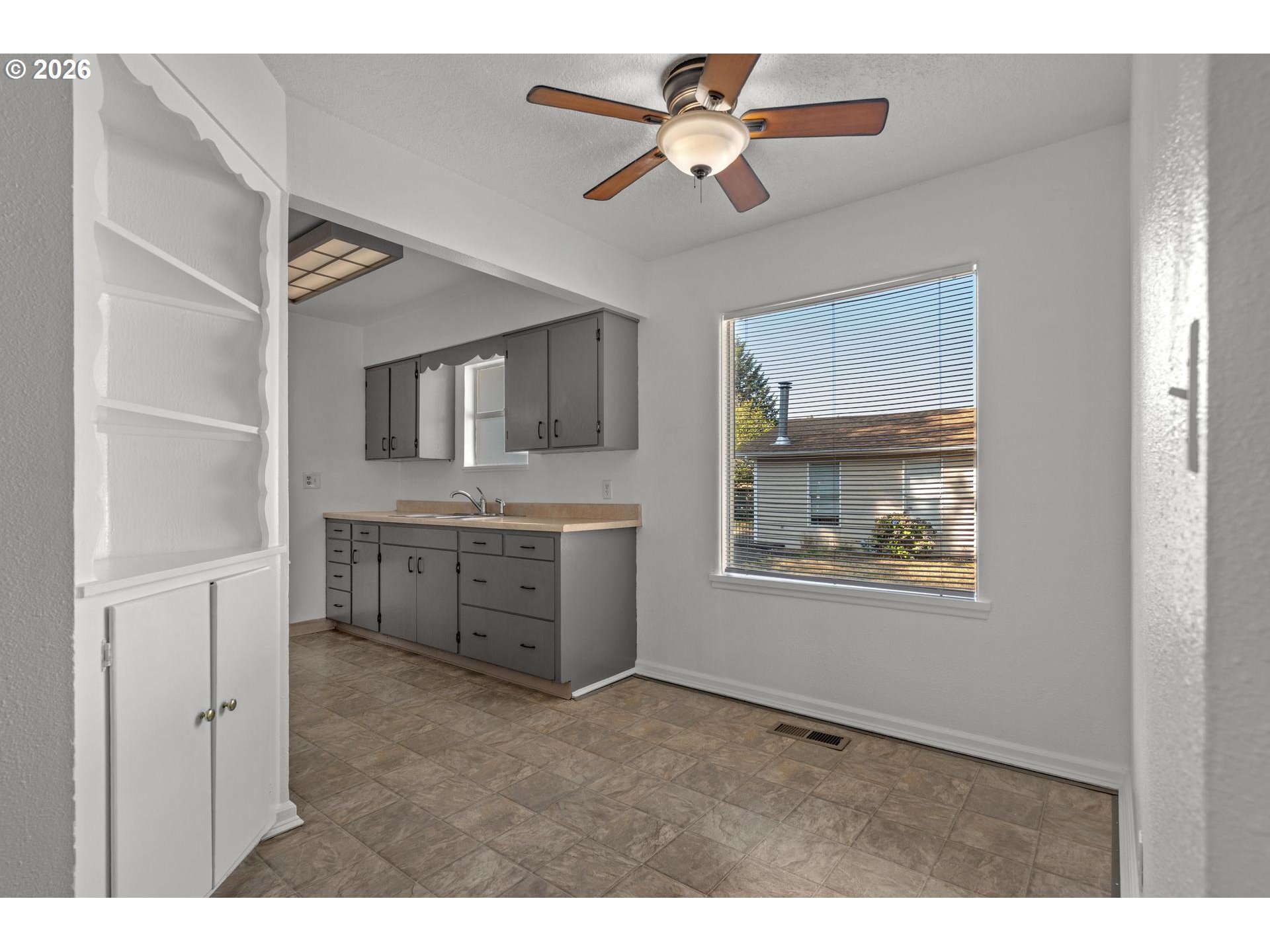 1745 SE 176TH AVE