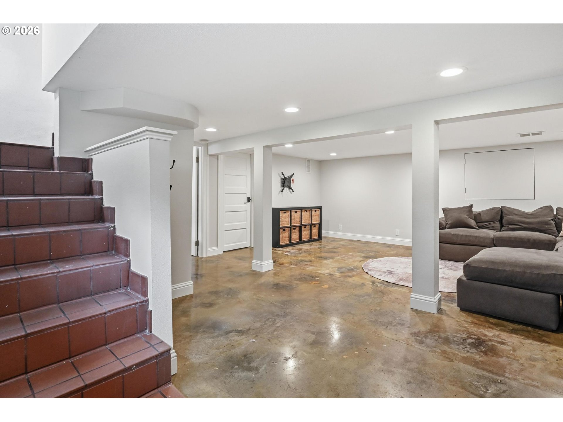 3334 NE 45TH AVE