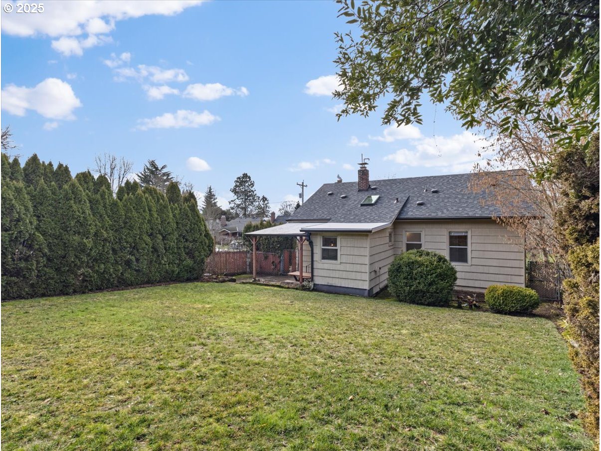 1806 SE 55TH AVE