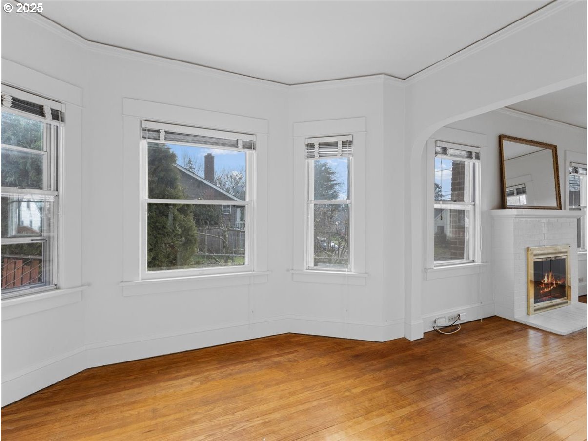 1806 SE 55TH AVE