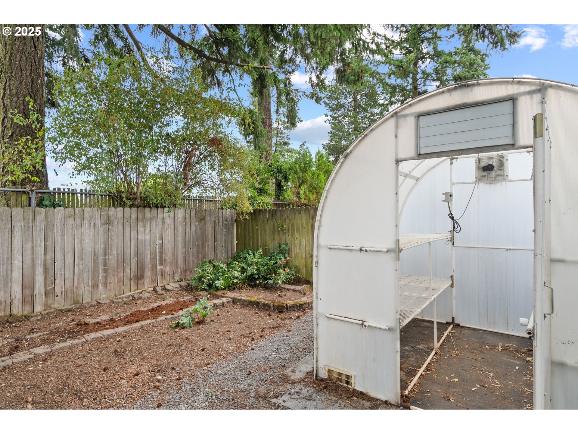 1614 NE 120TH AVE