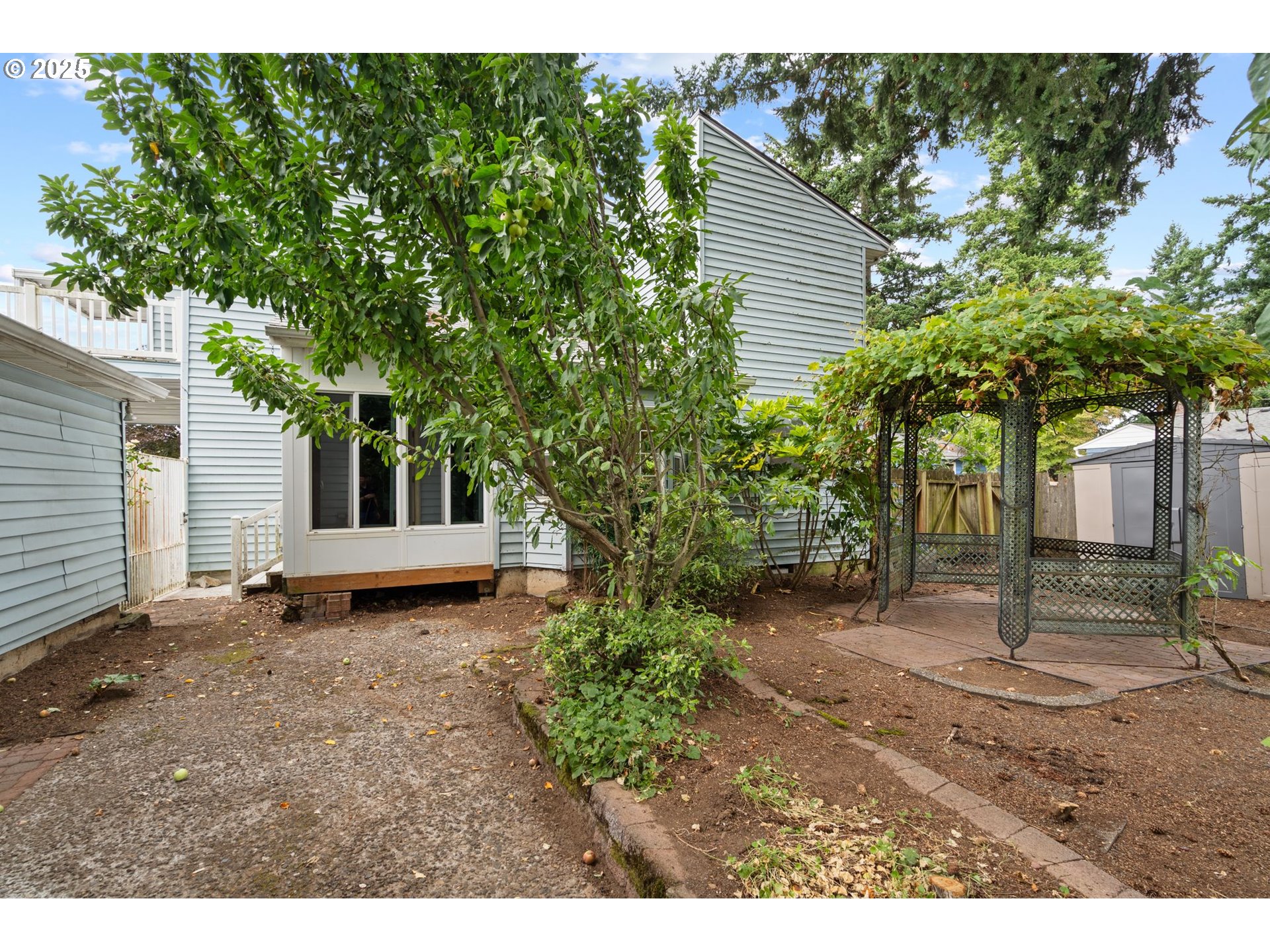 1614 NE 120TH AVE