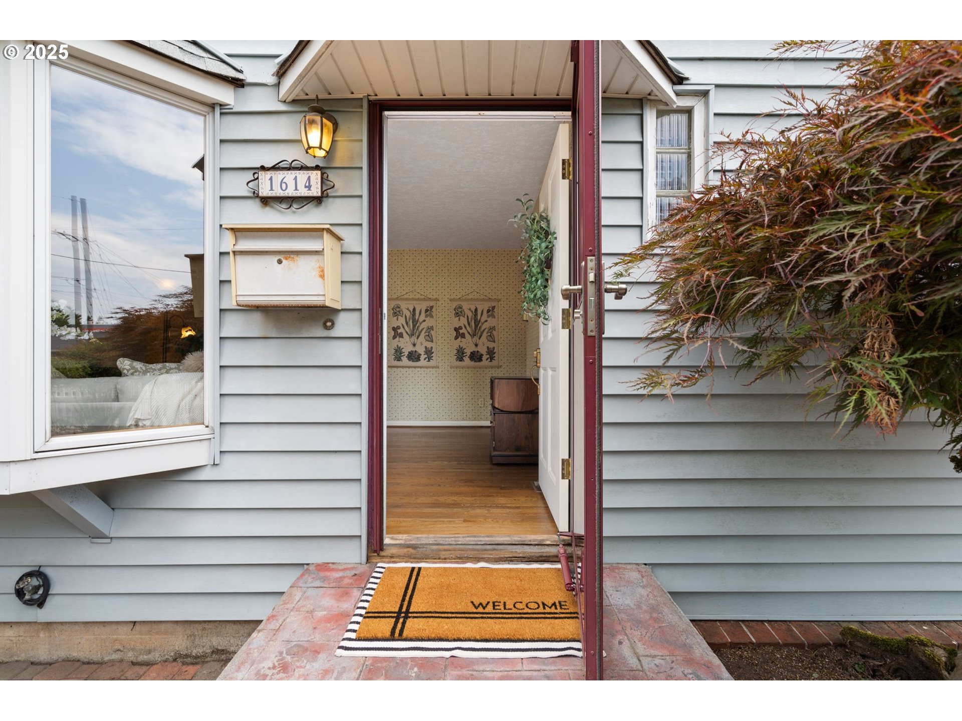 1614 NE 120TH AVE