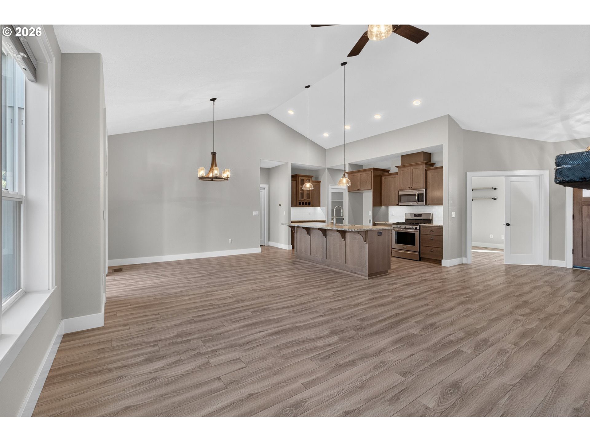 7825 MARIE LN