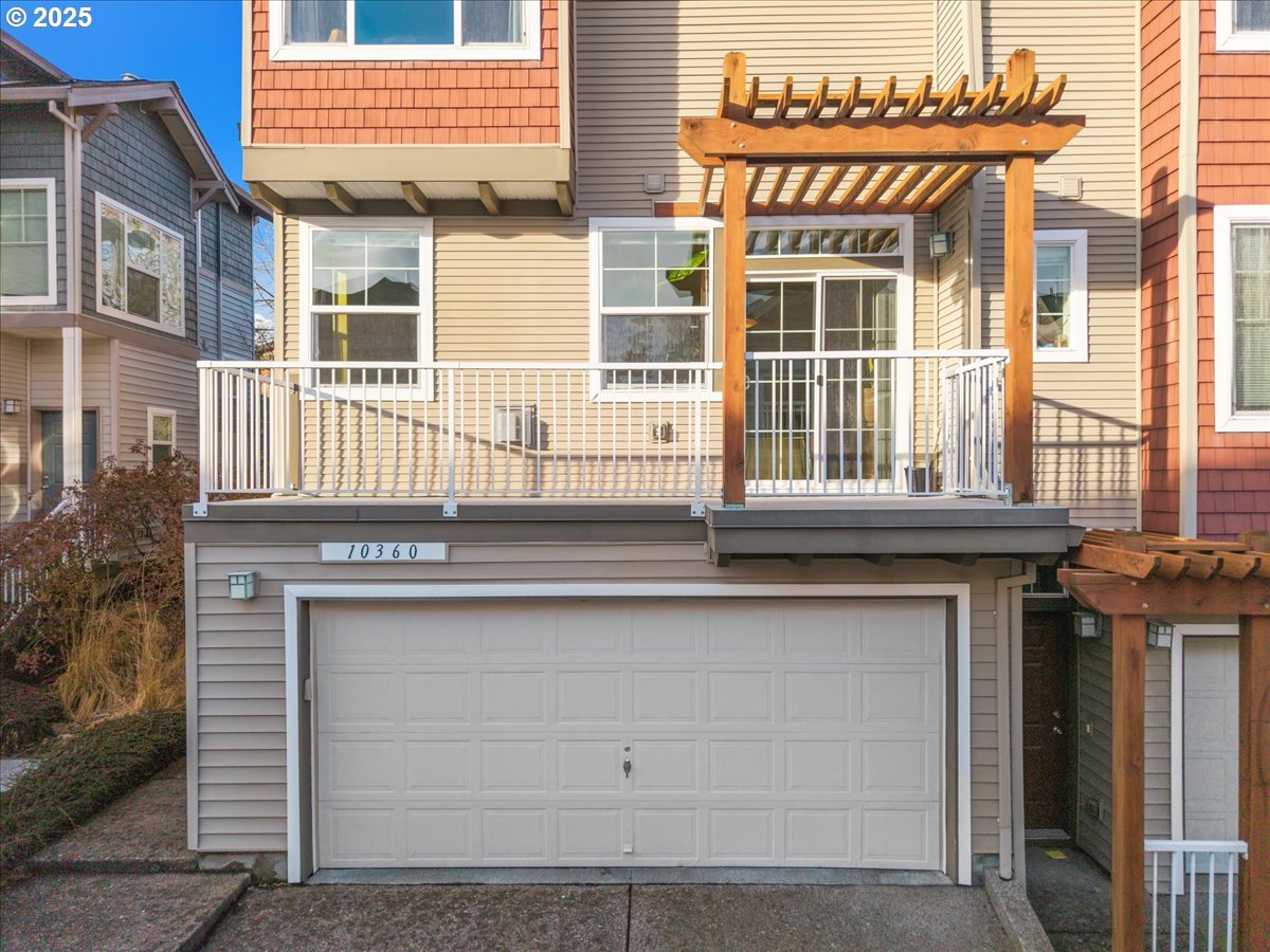 10360 NE SNOQUALMIE ST