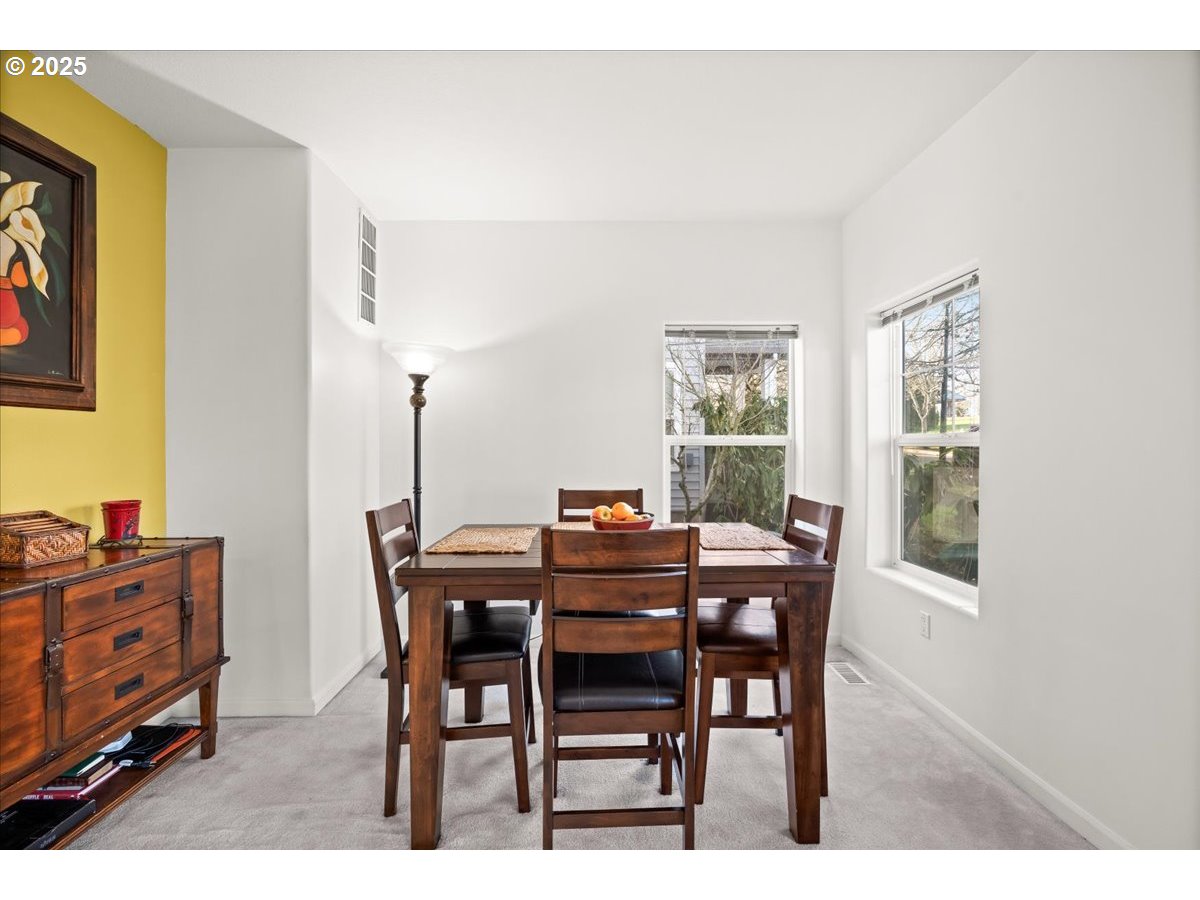 10360 NE SNOQUALMIE ST